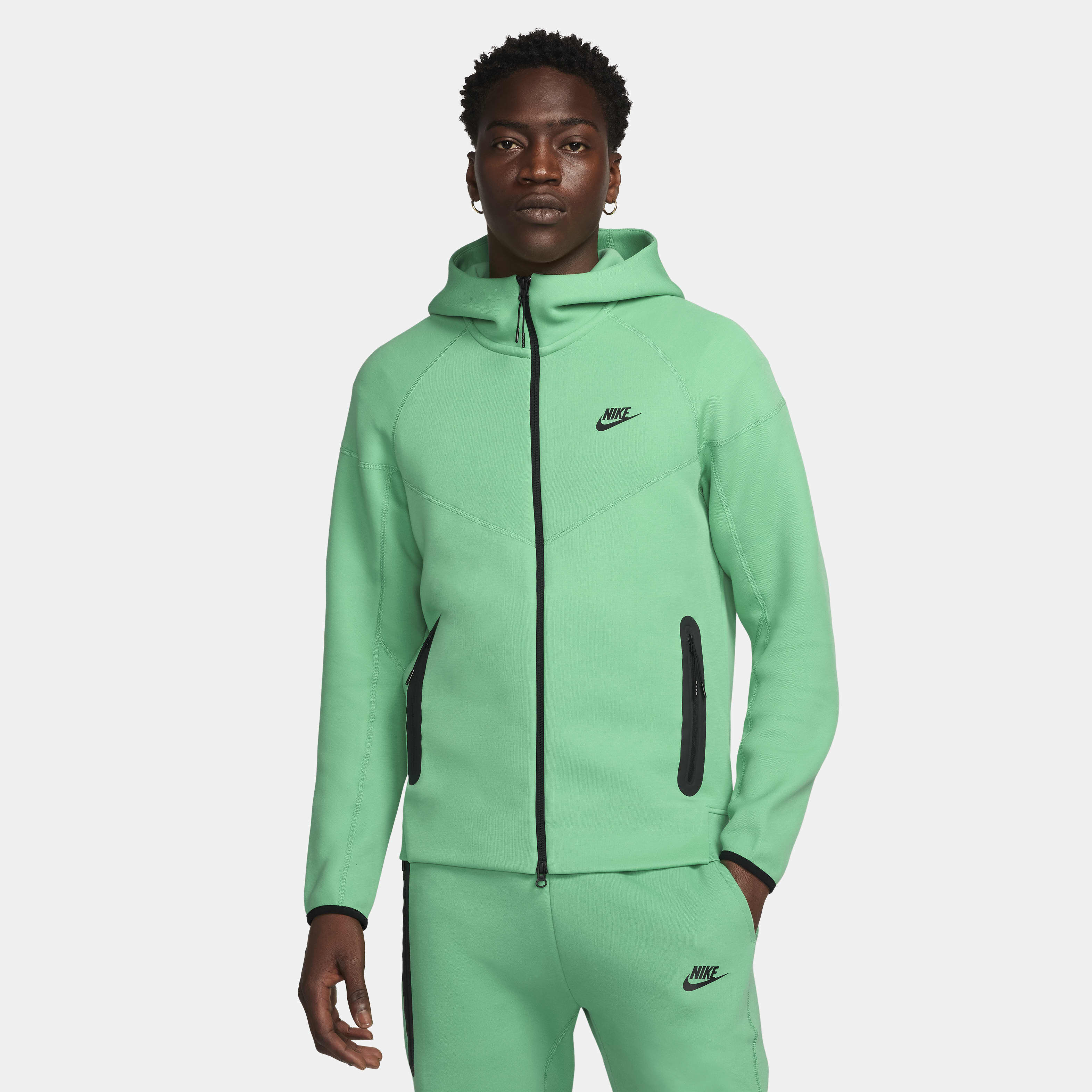 Mint green nike jumper sale