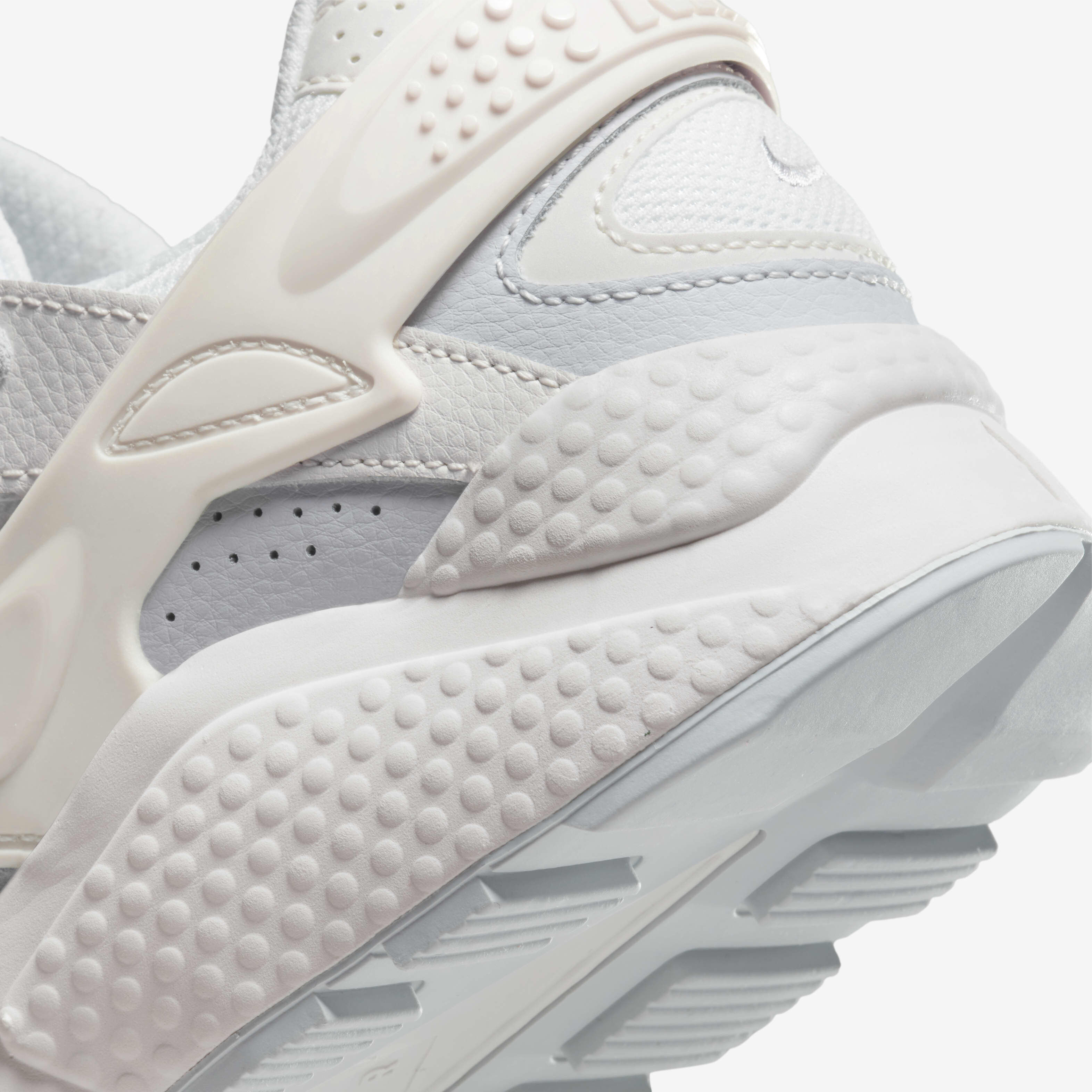 Buy Nike Air Huarache Runner Men s Shoes Nike Kuwait Official