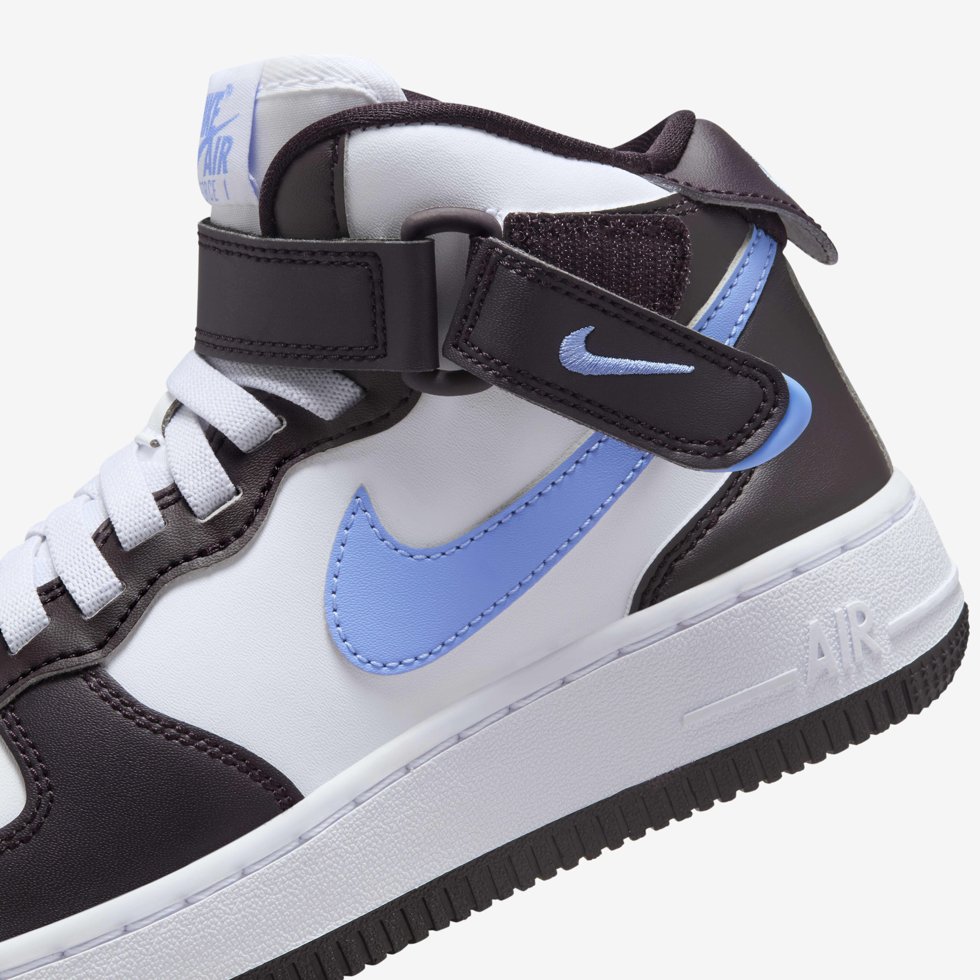 Buy Nike Air Force 1 Mid EasyOn