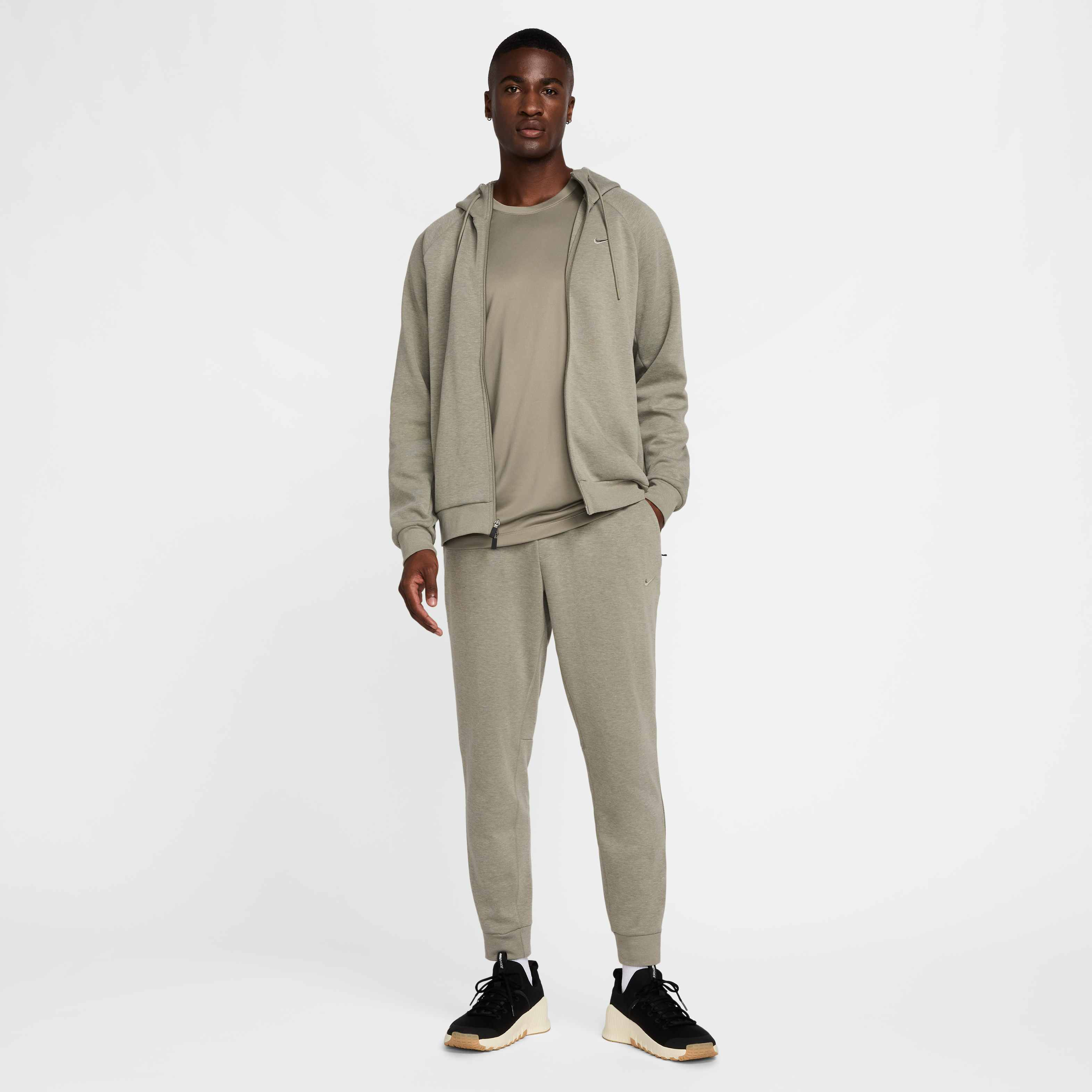 Nike Primary Fleece image number 6