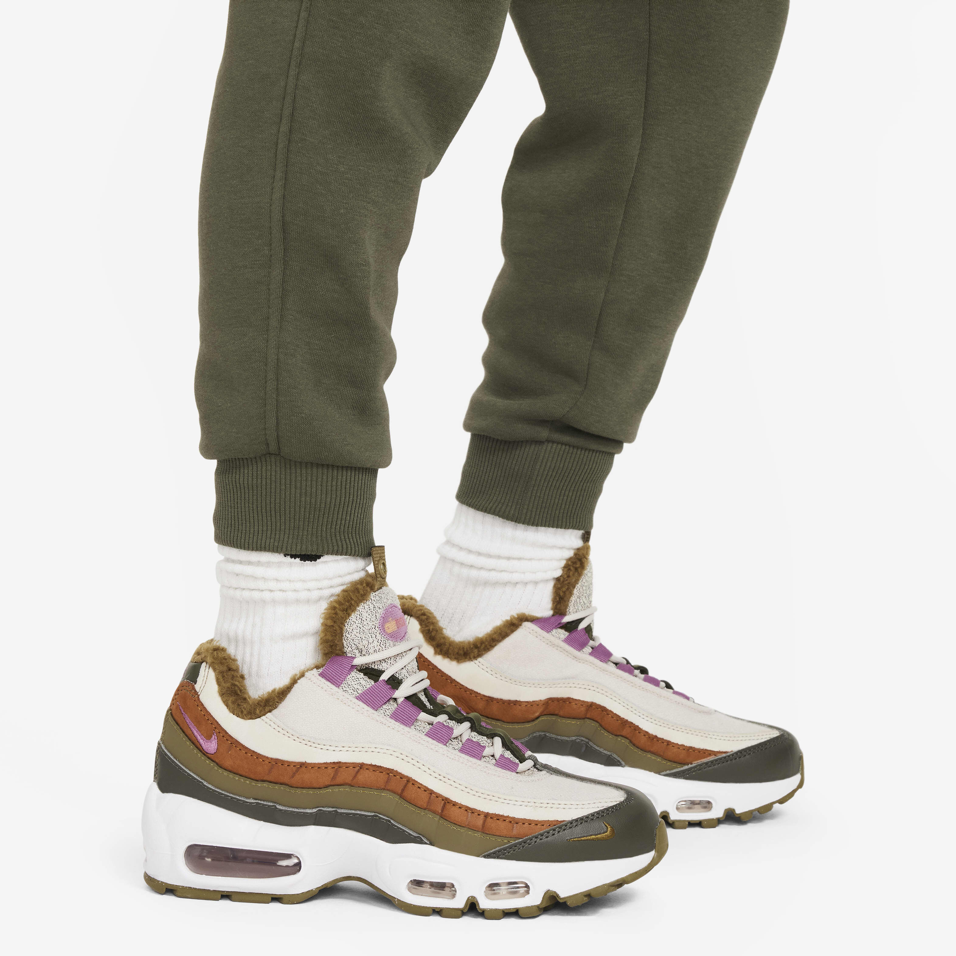 نايكي سبورتسوير كلوب فليس image number 4