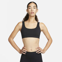 Nike Alate All U