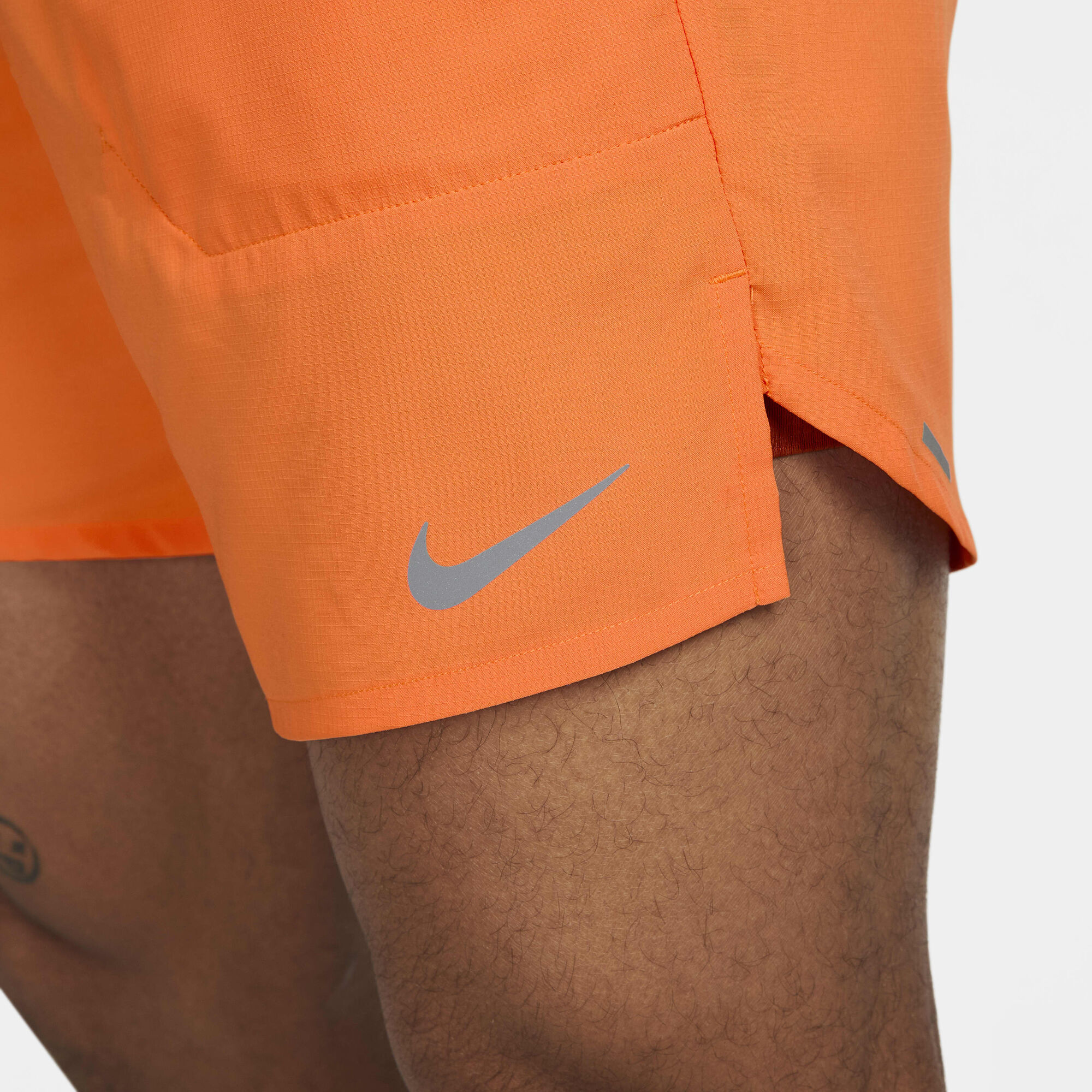 Zoom image
