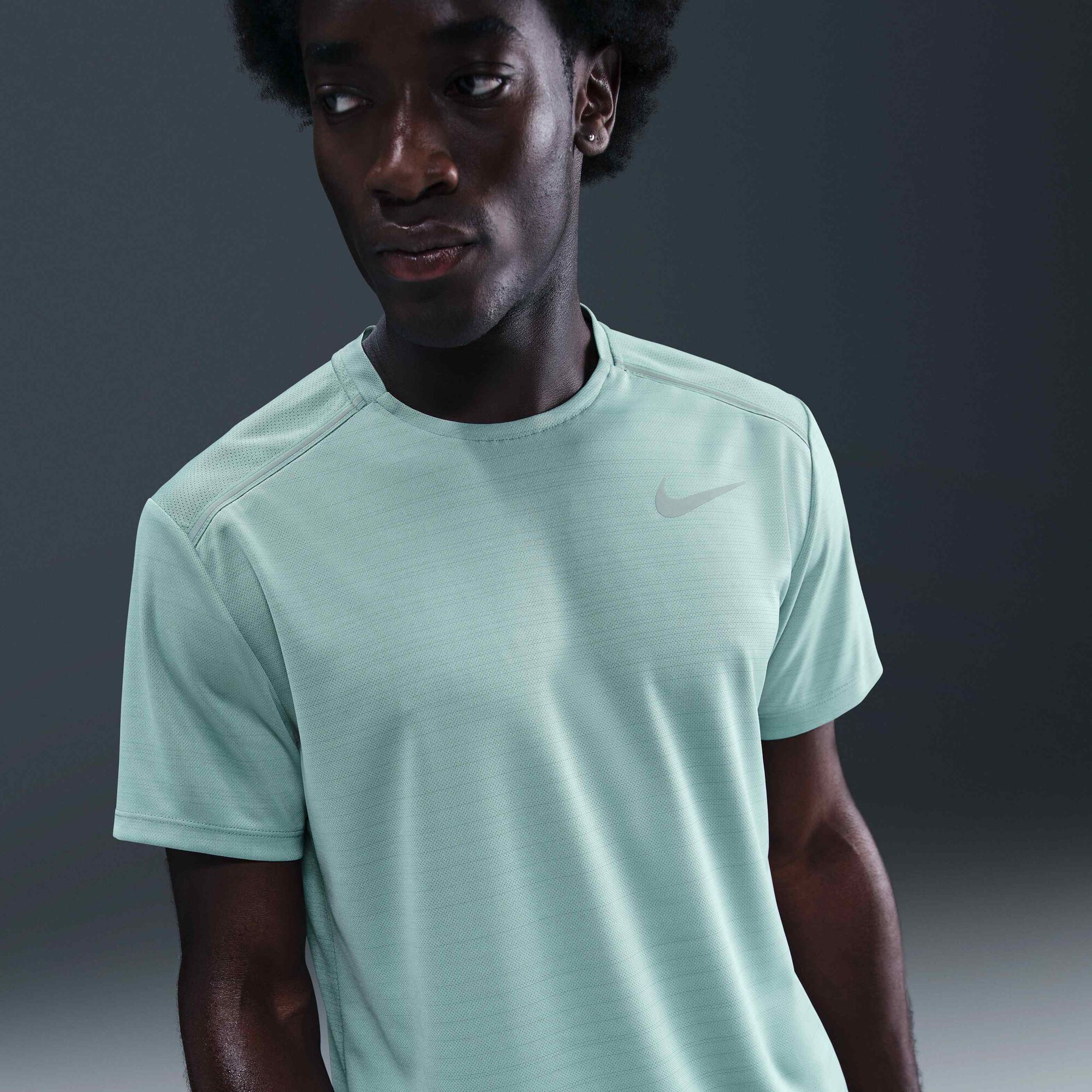 Zoom image