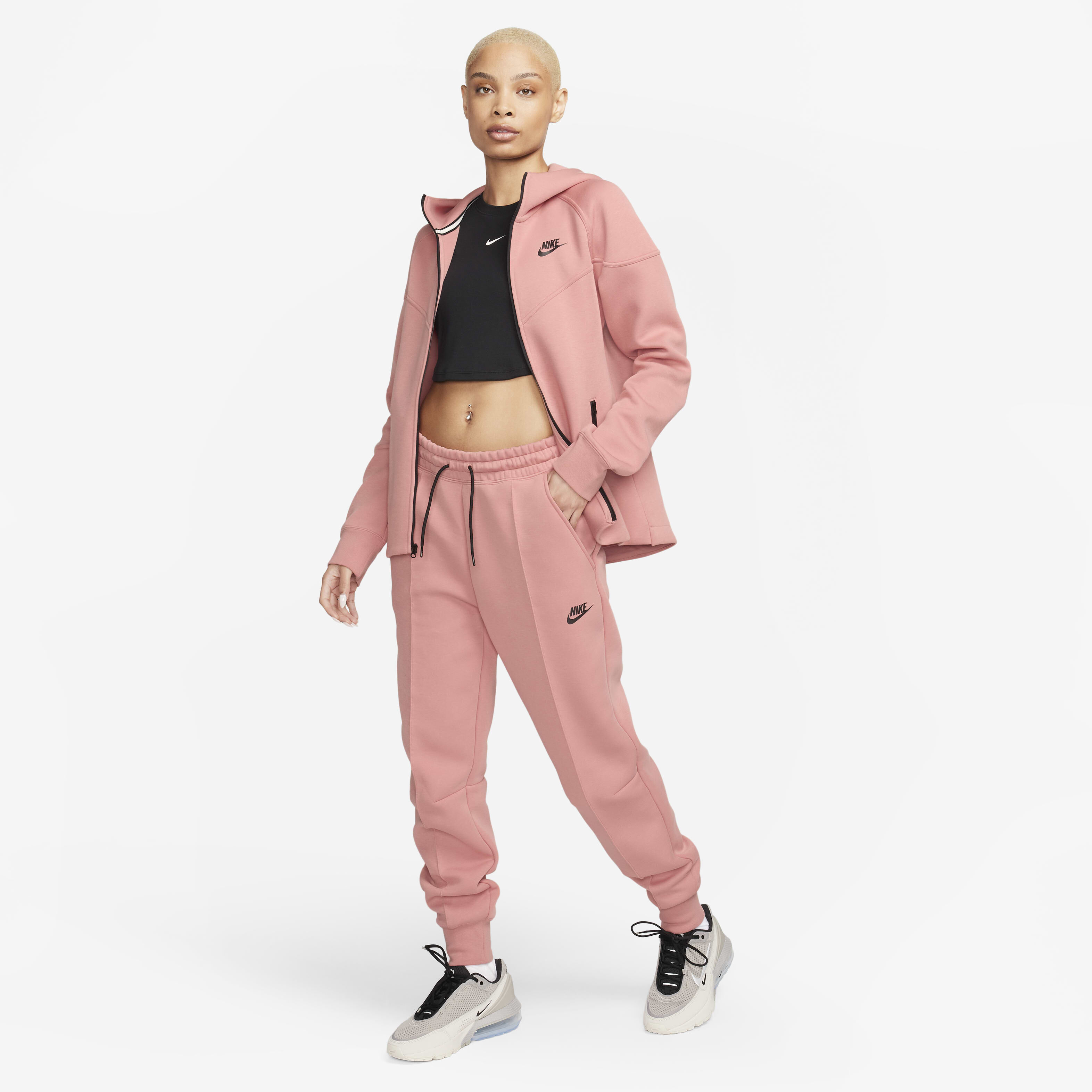 Nike Sportswear Tech Fleece image number 9