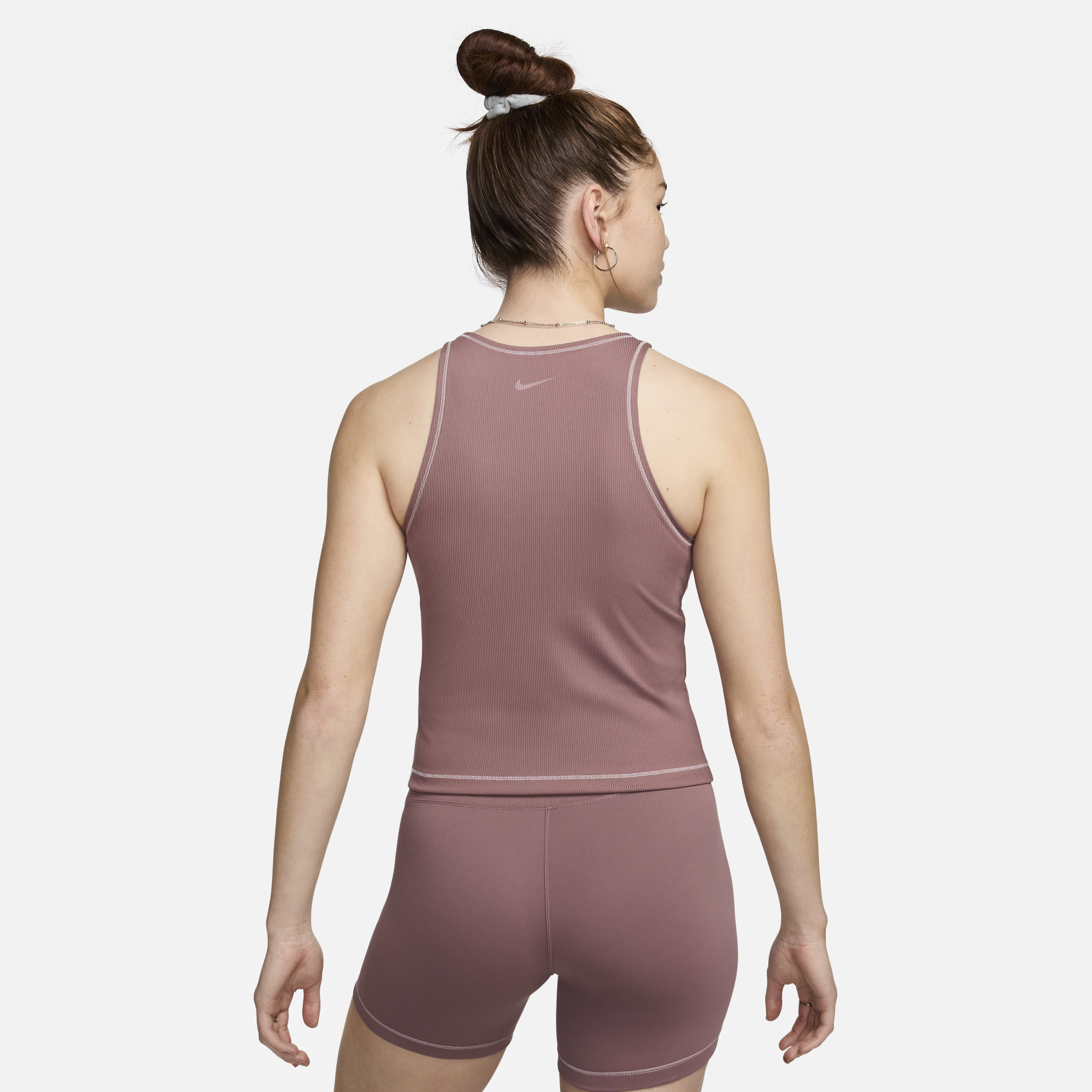 Nike One Fitted image number 1