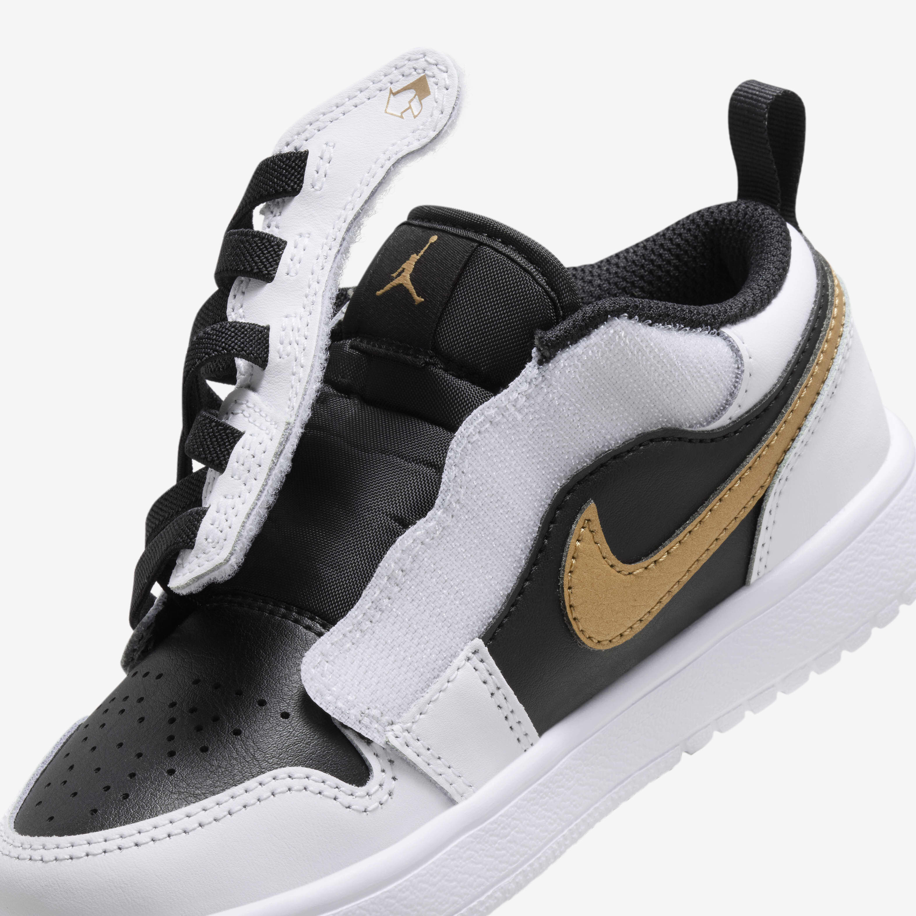 Jordan 1 Low Alt image number 8