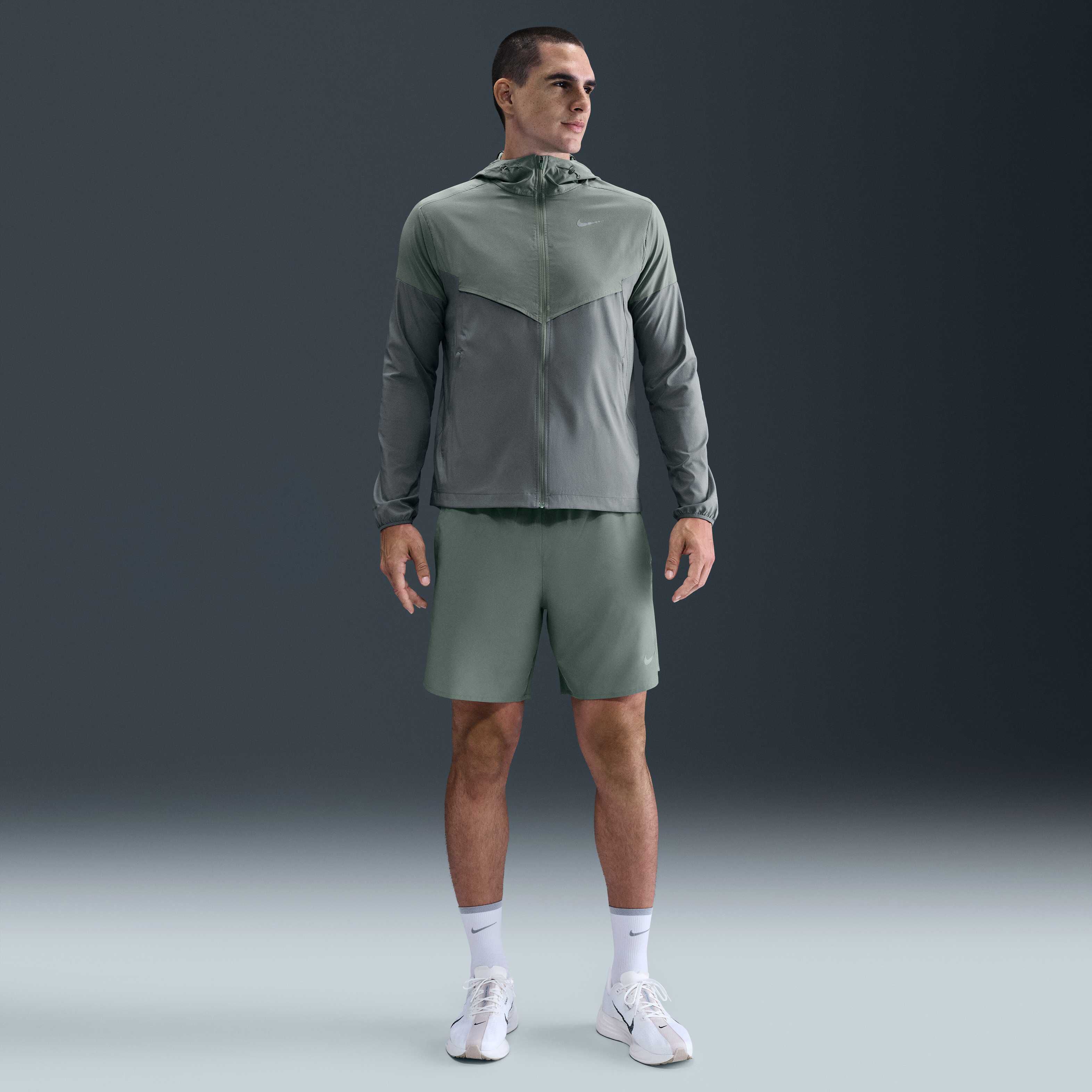 Nike Challenger image number 0