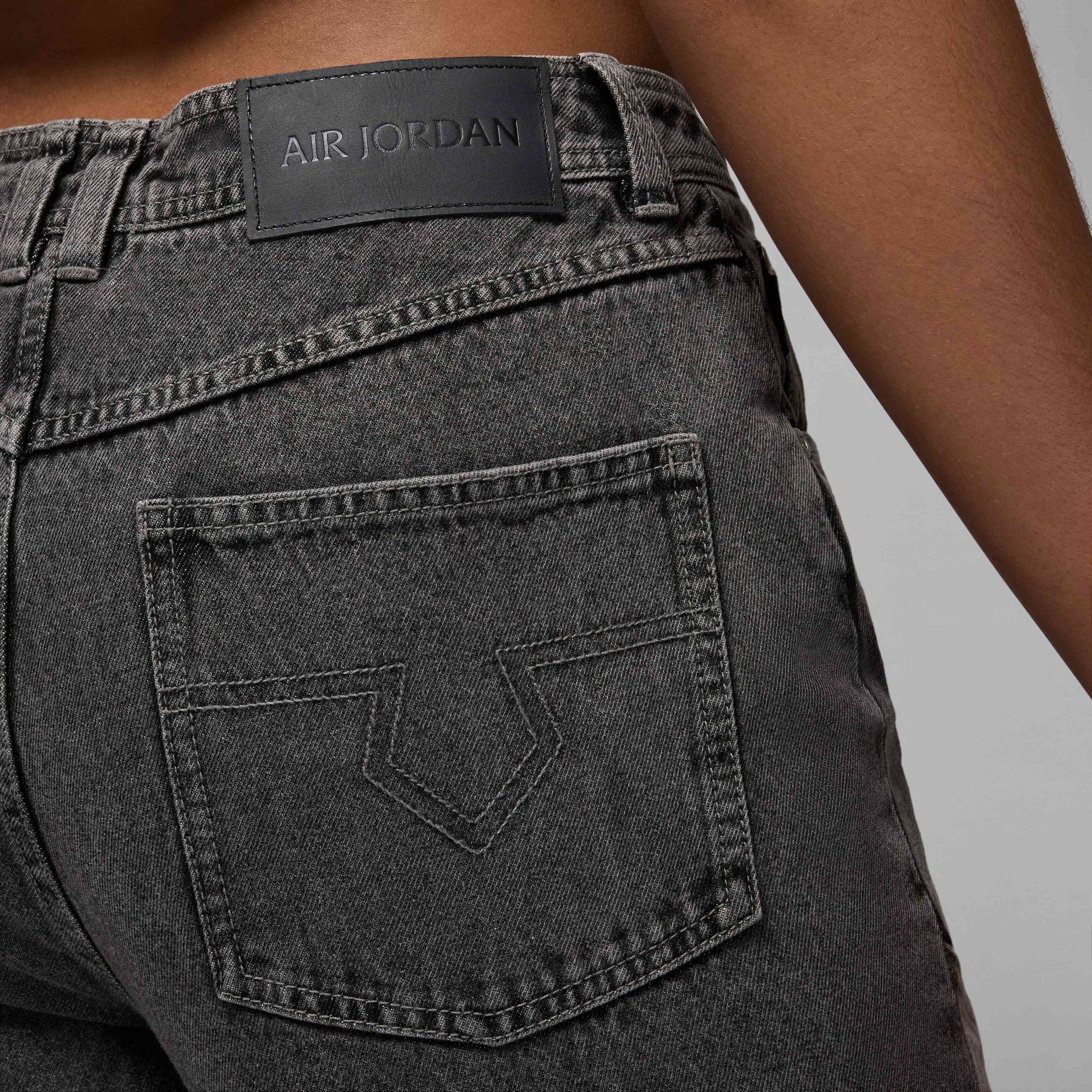 اير جوردن image number 3