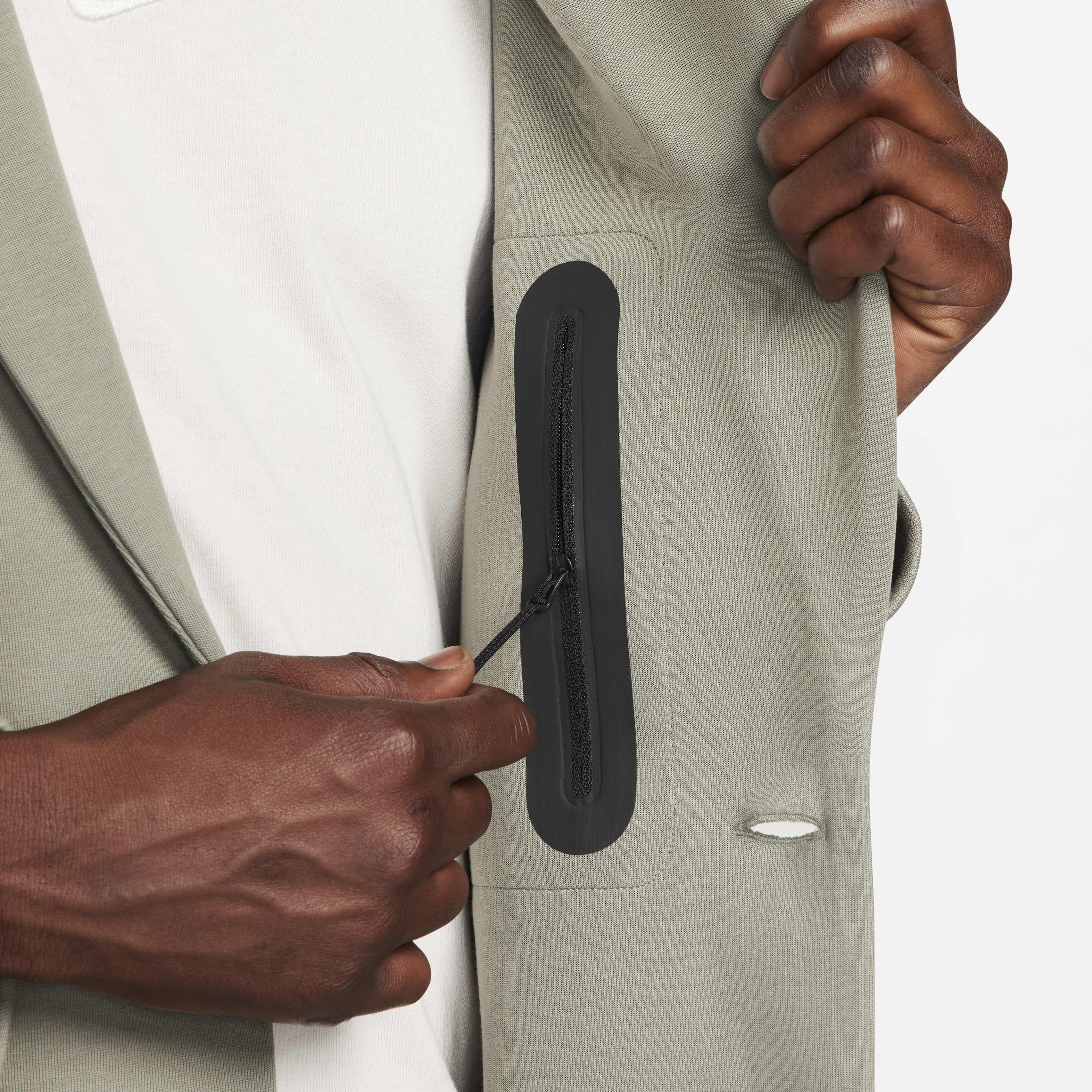 Nike Sportswear Tech Fleece Re-Imagined image number 8