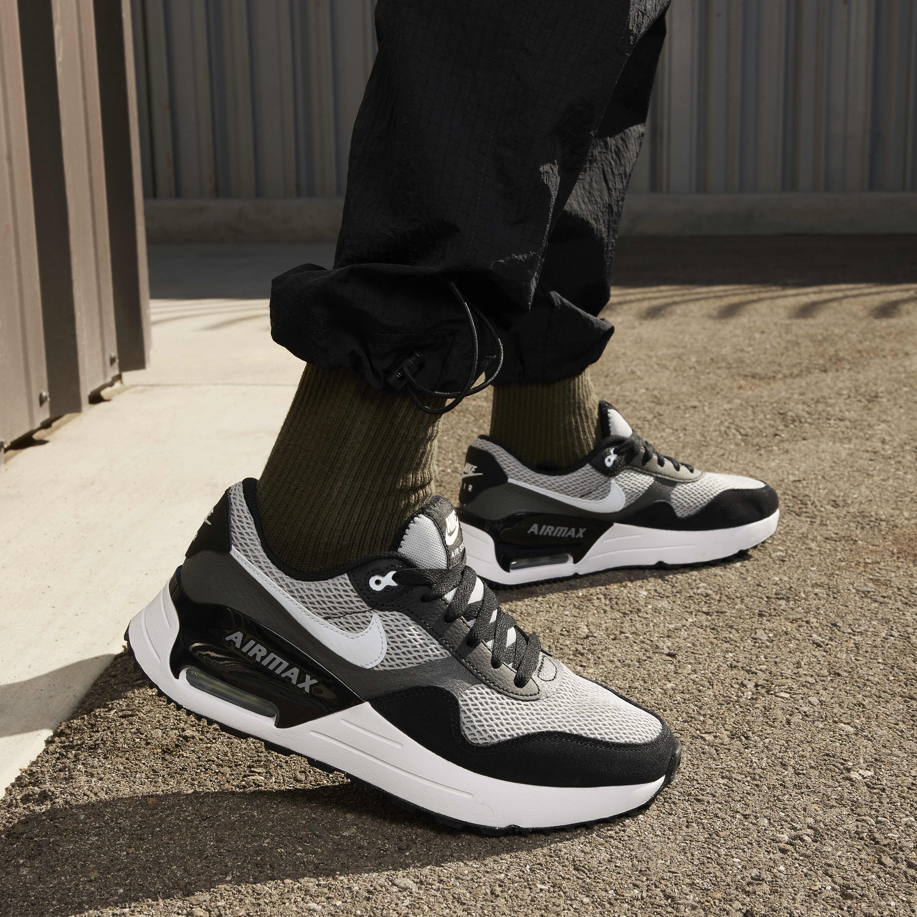 اير ماكس سيستم image number 1