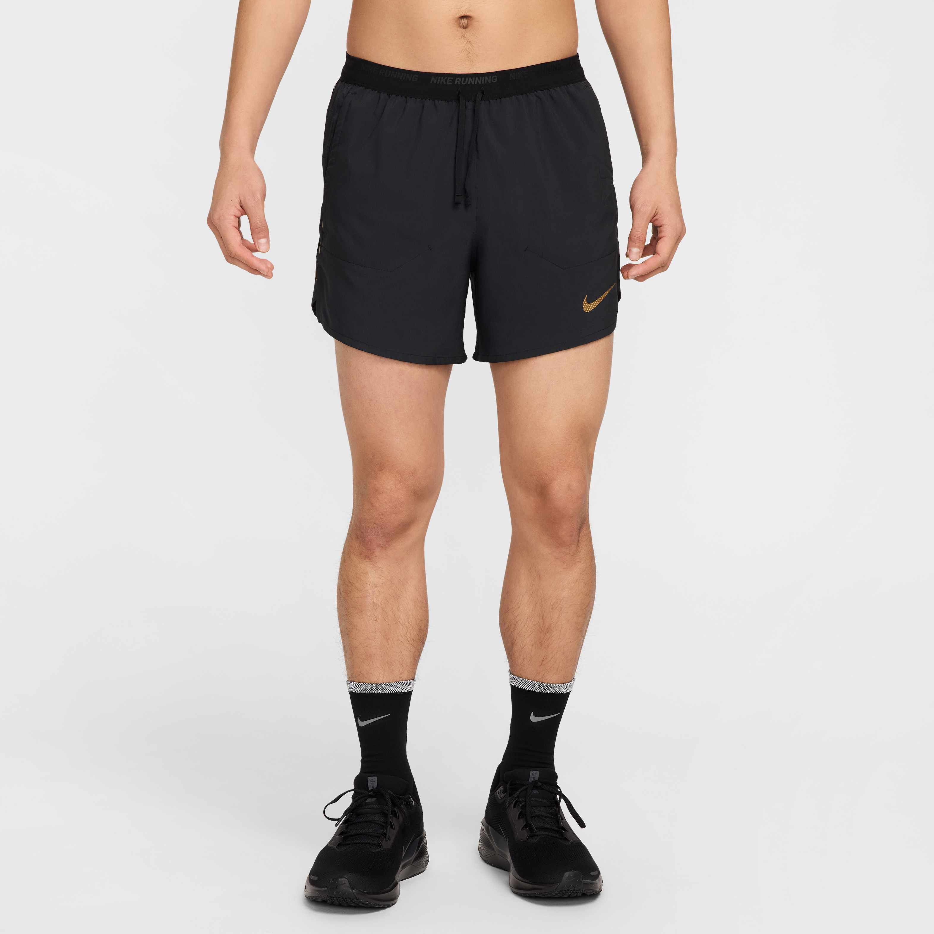 نايكي &times; جاكوب image number 0