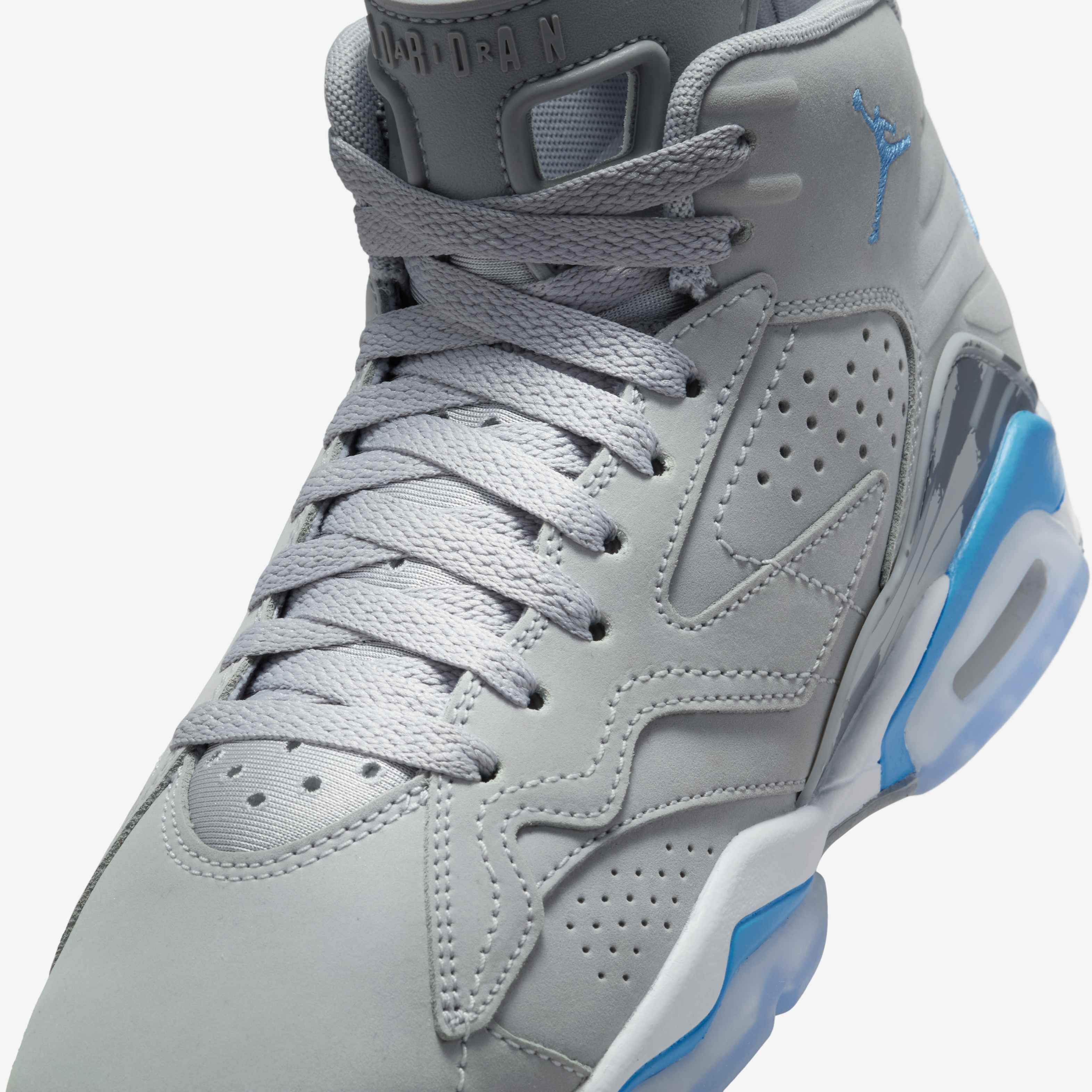 جمبمان ام في بي image number 6