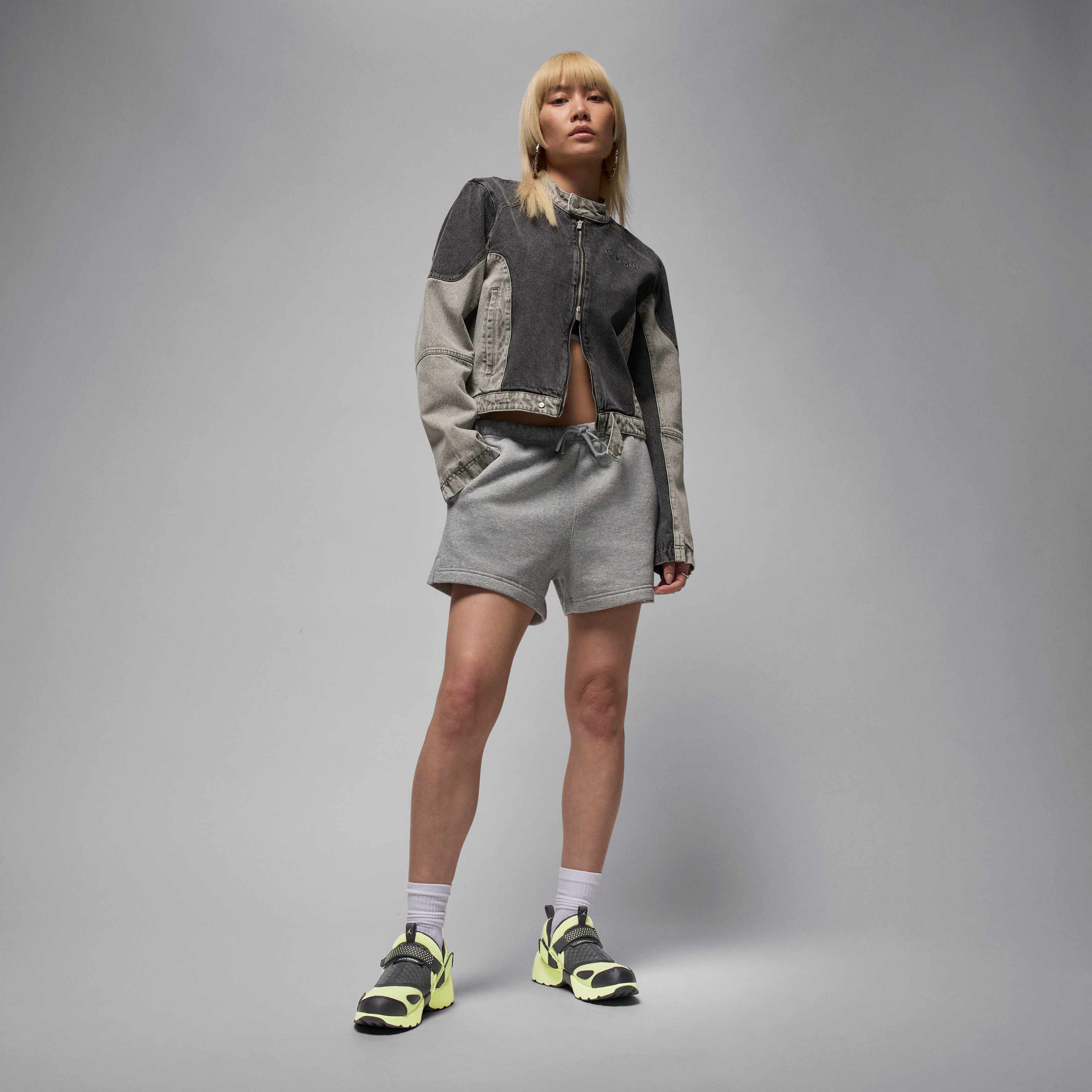 Jordan Trunner LX image number 11