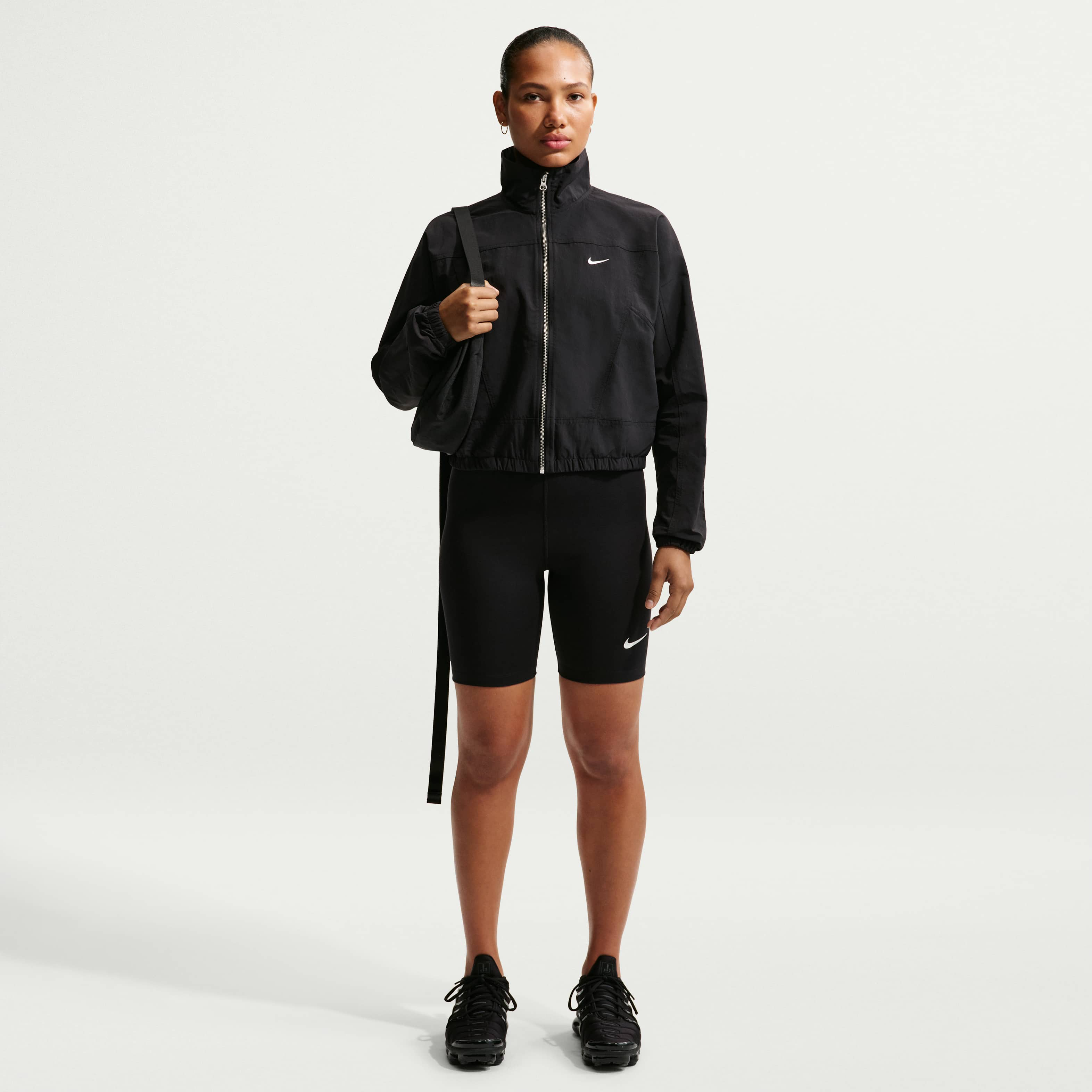 Nike Sportswear Everything Wovens image number 3