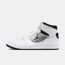 Jordan Court Connect Mid