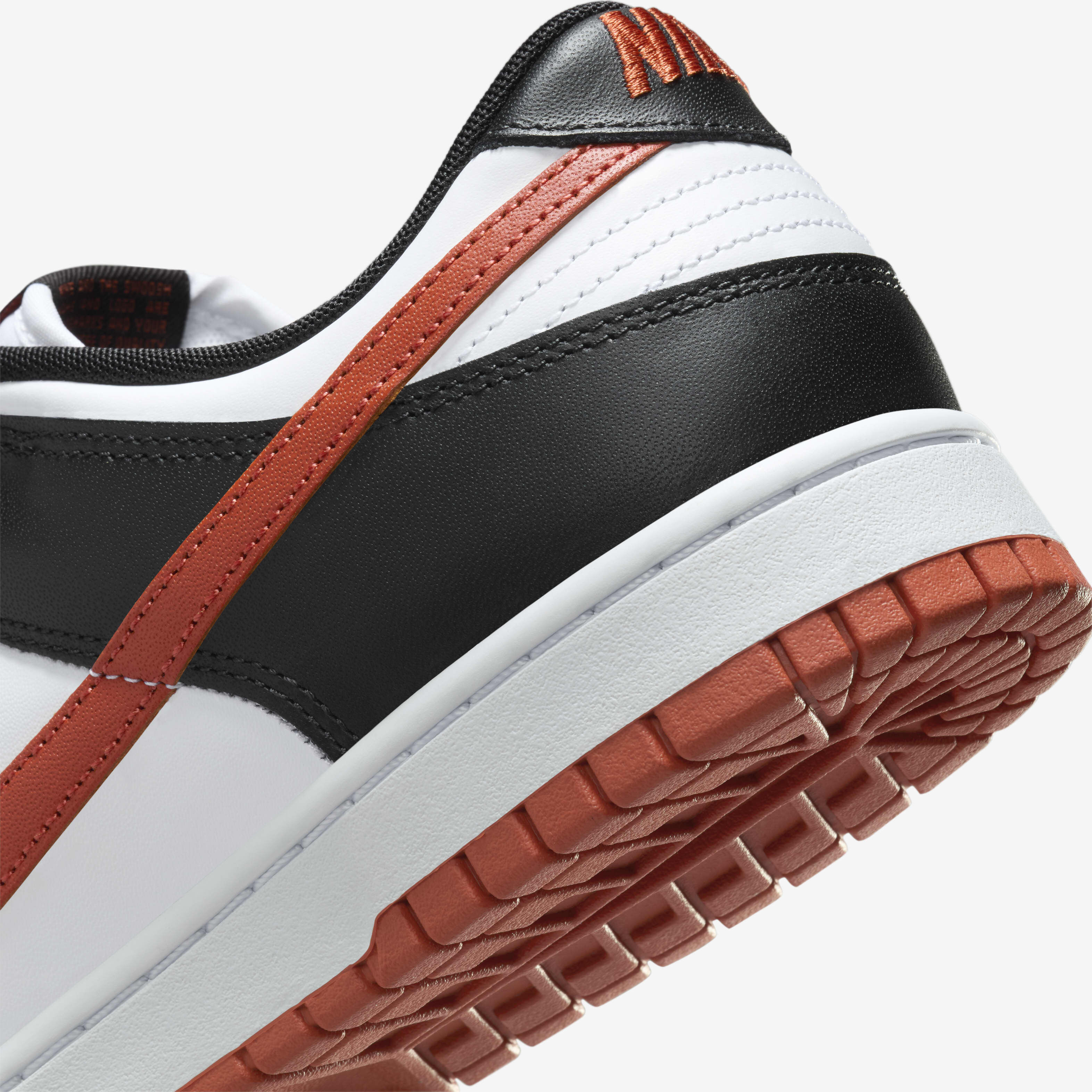 Nike Dunk Low Retro image number 7