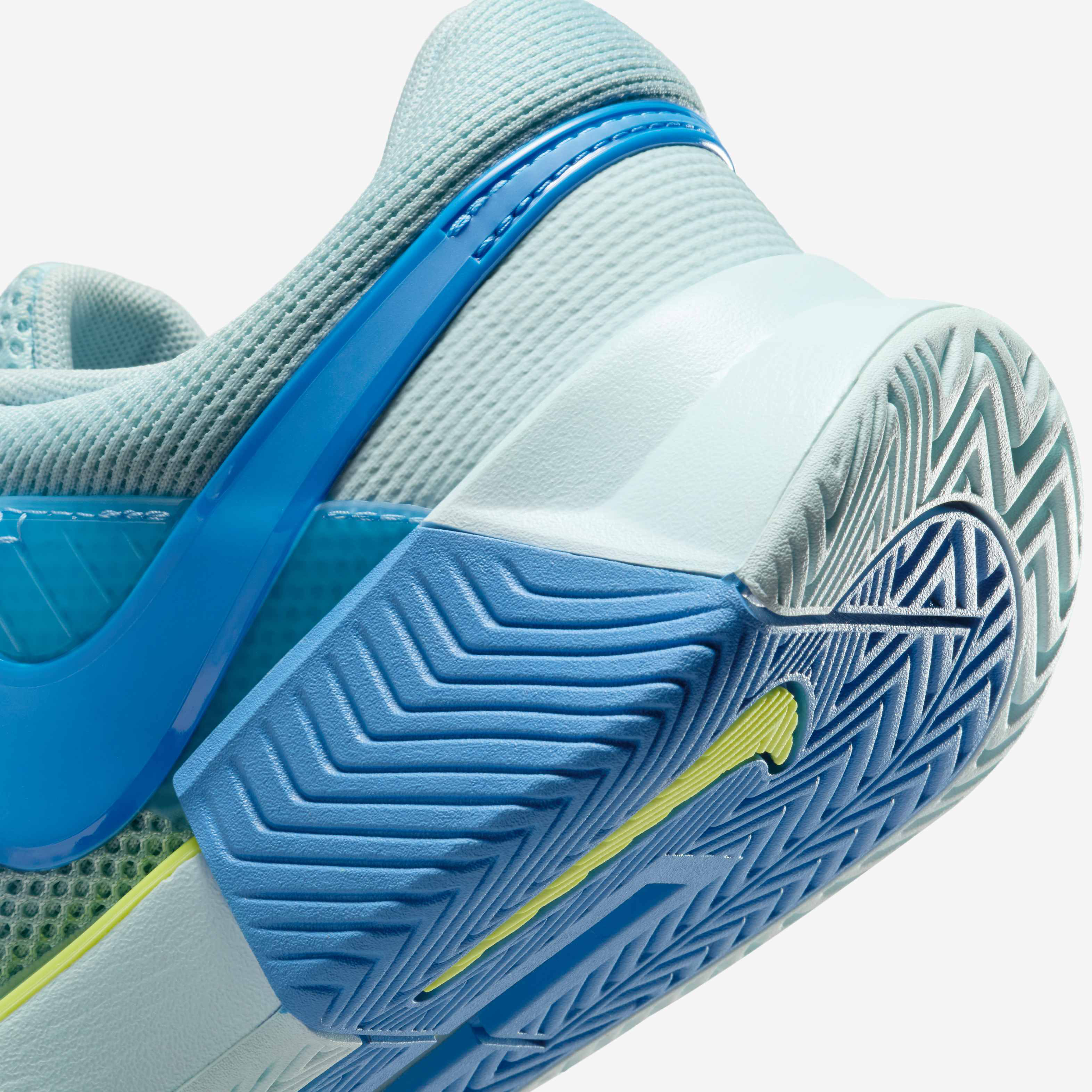 نايكي زووم GP تشالنج 1 image number 7