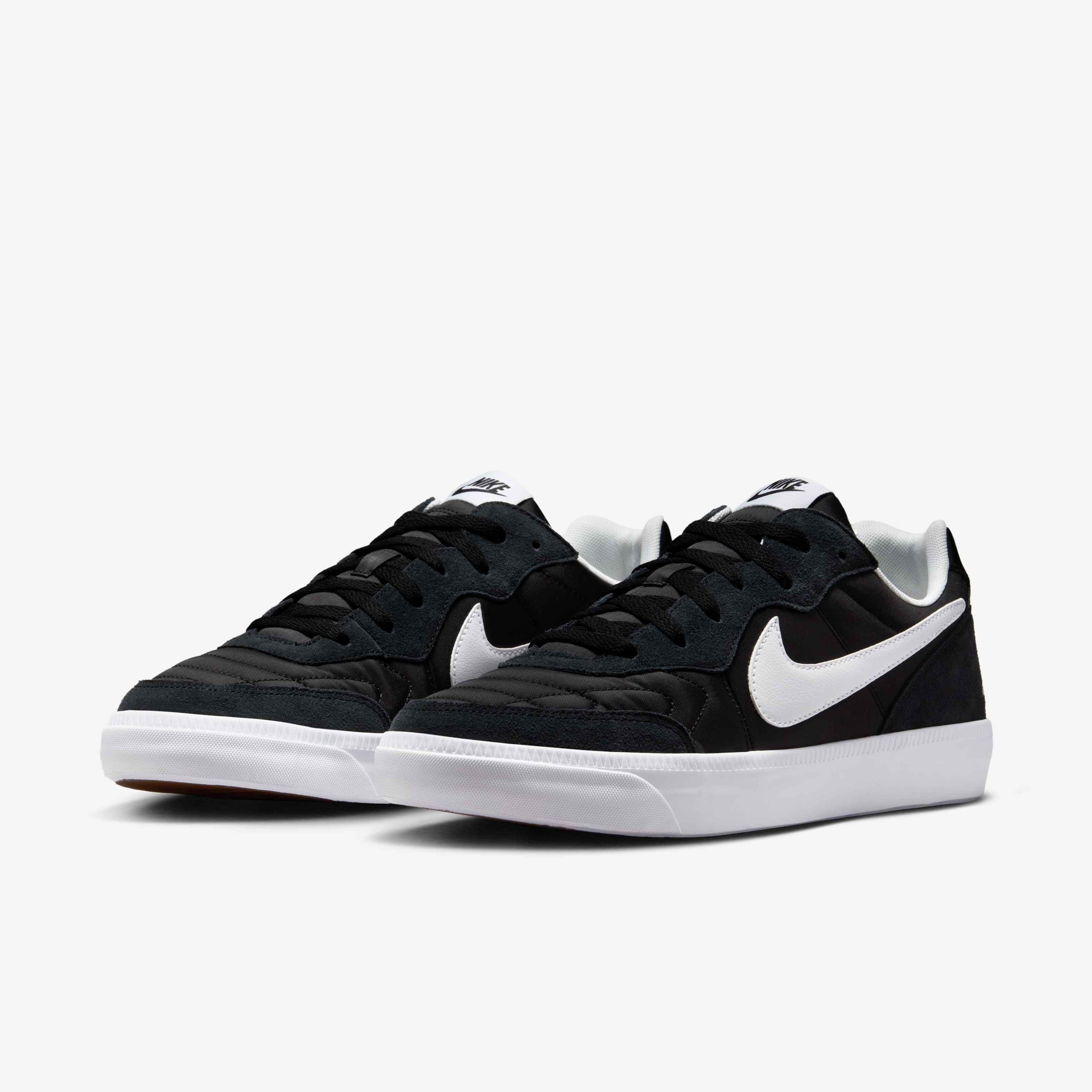 Nike Tiempo Trainer  image number 4