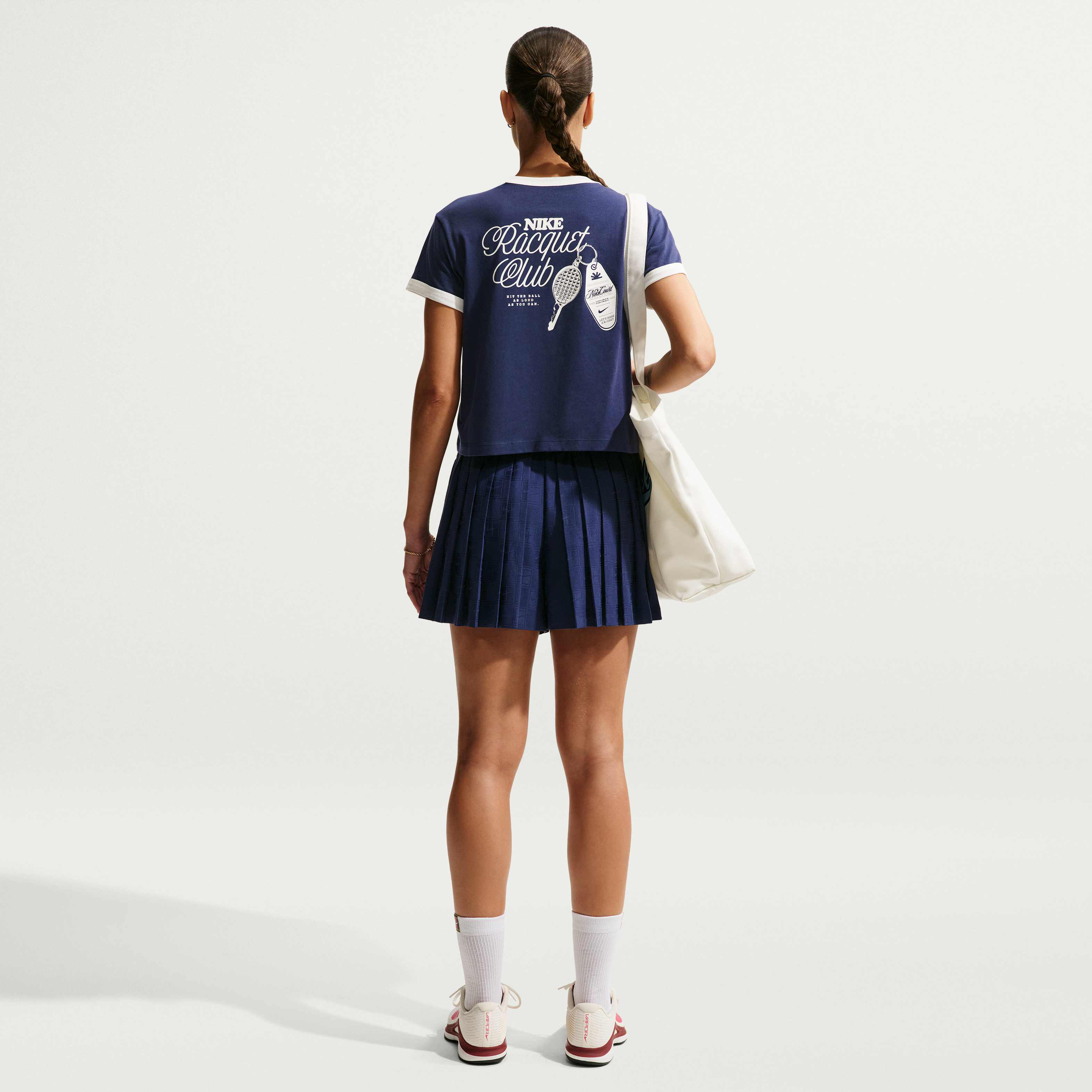 Nike Heritage image number 4