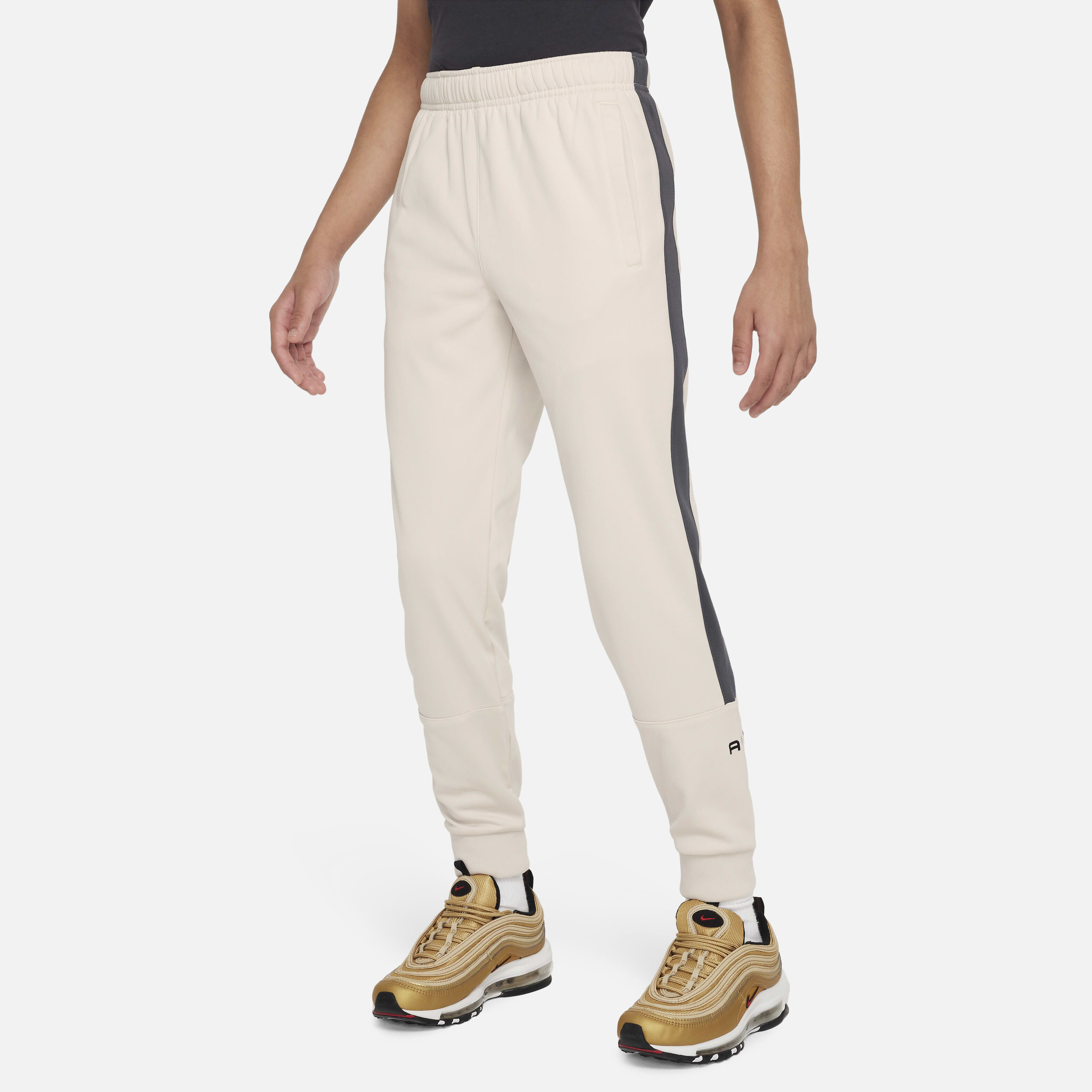 Nike air boys joggers store
