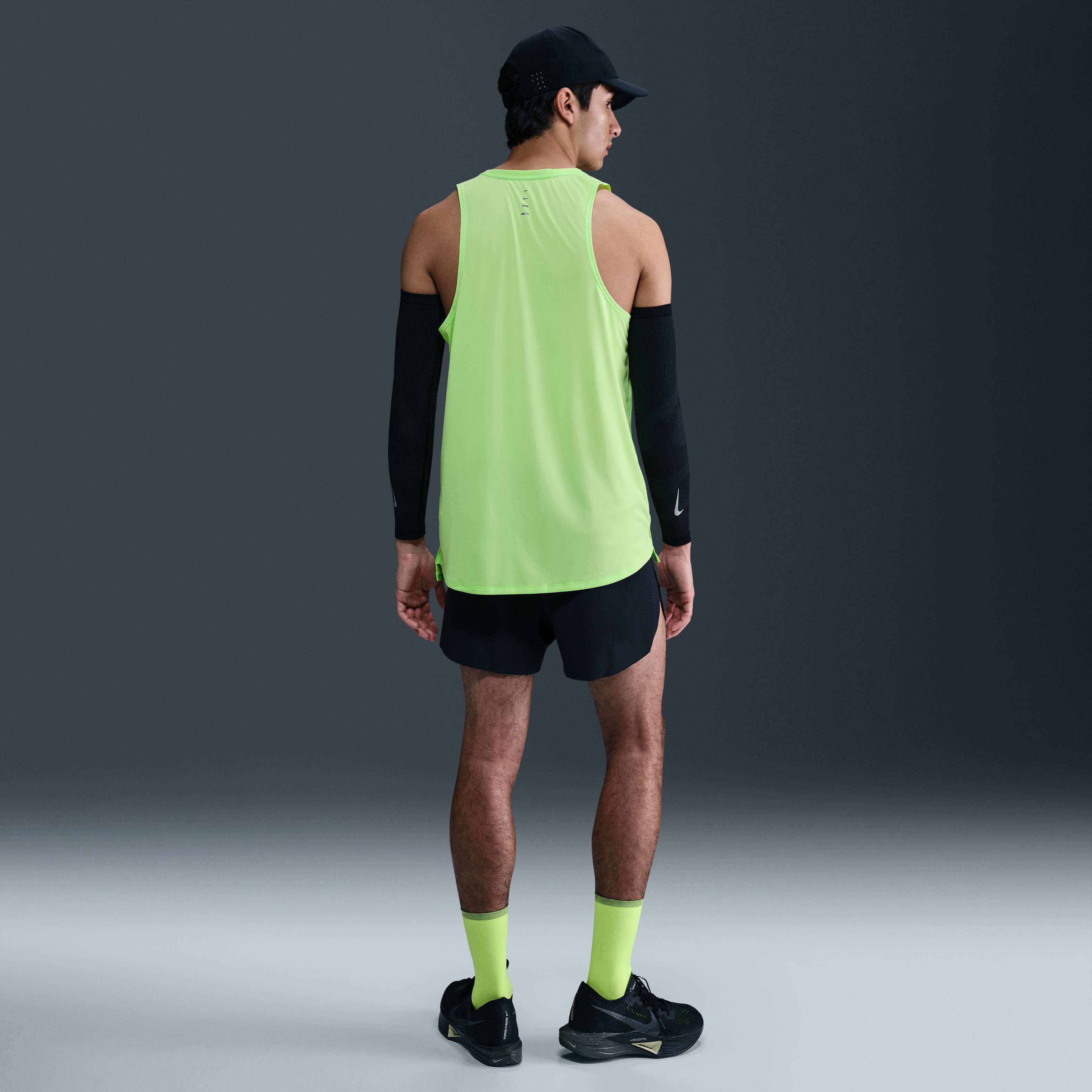 Nike Stride image number 4