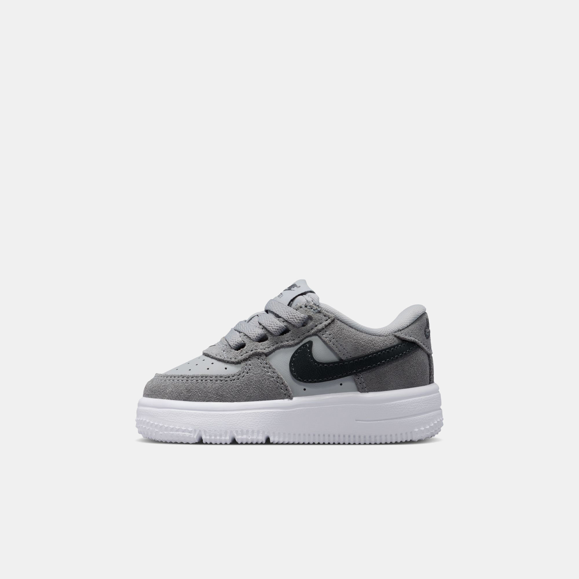 Nike Force 1 Low EasyOn BT Essential+ image number 4