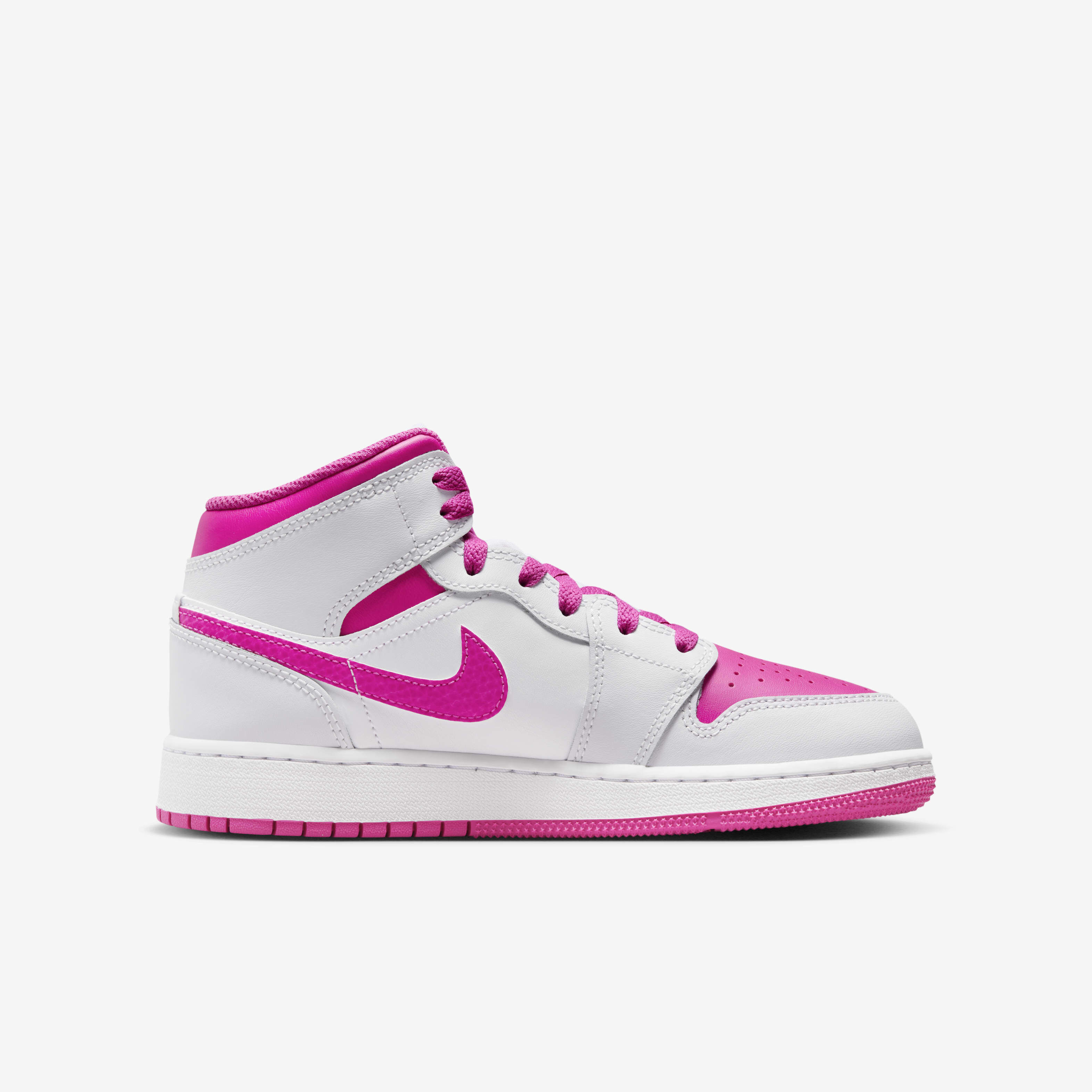 Air Jordan 1 Mid image number 2