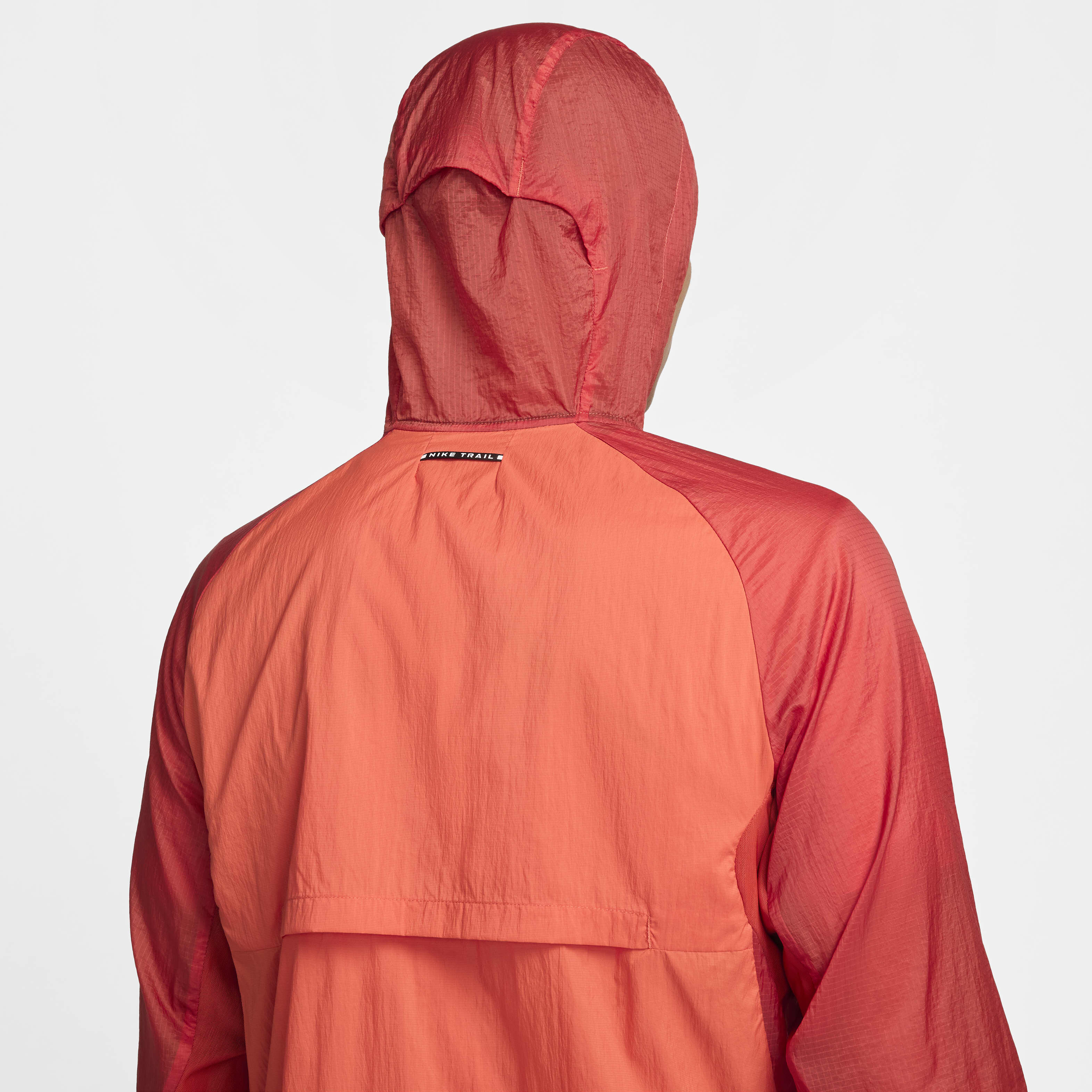 Buy Nike Trail Aireez Men s Running Jacket Nike Kuwait Official