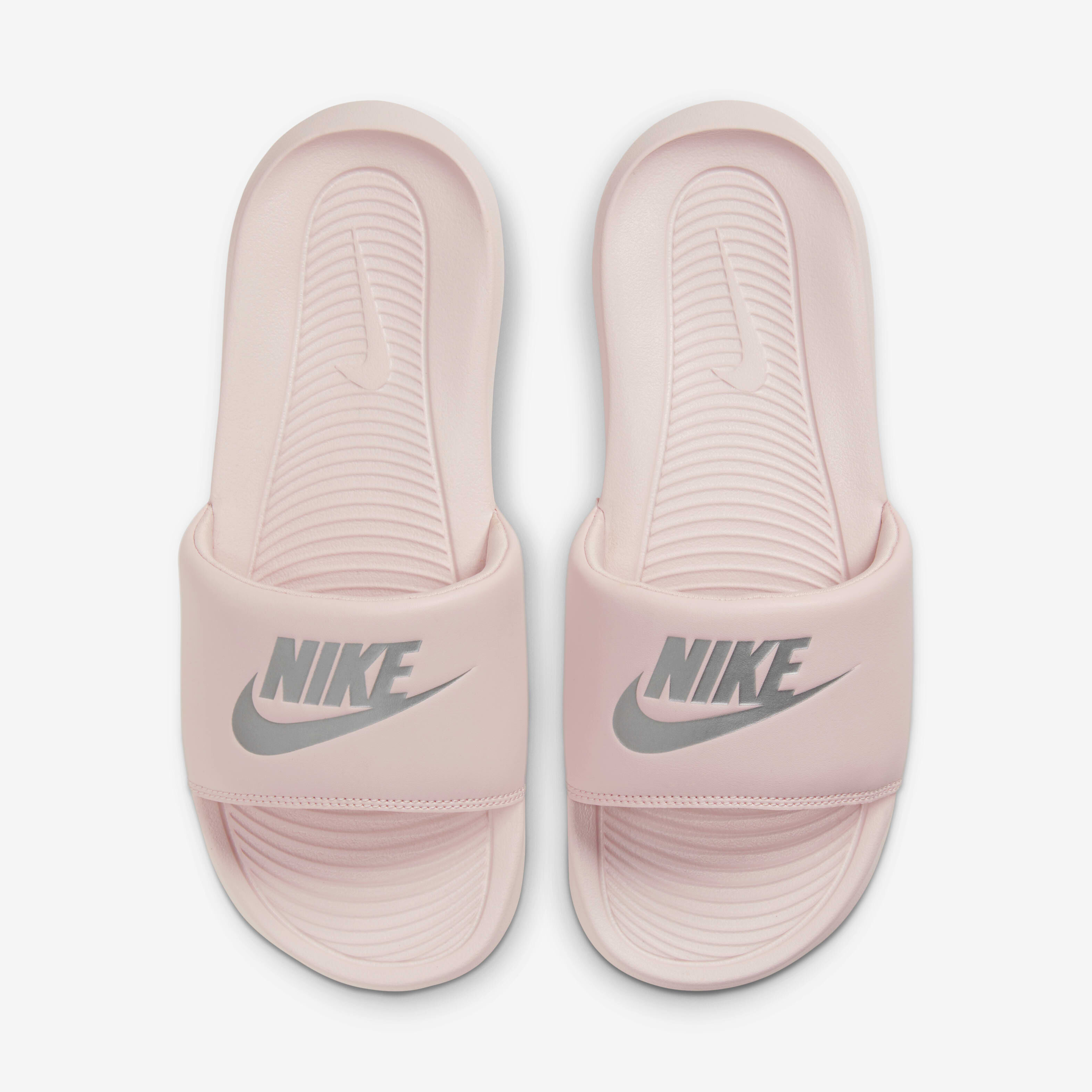 Nike slides women shop