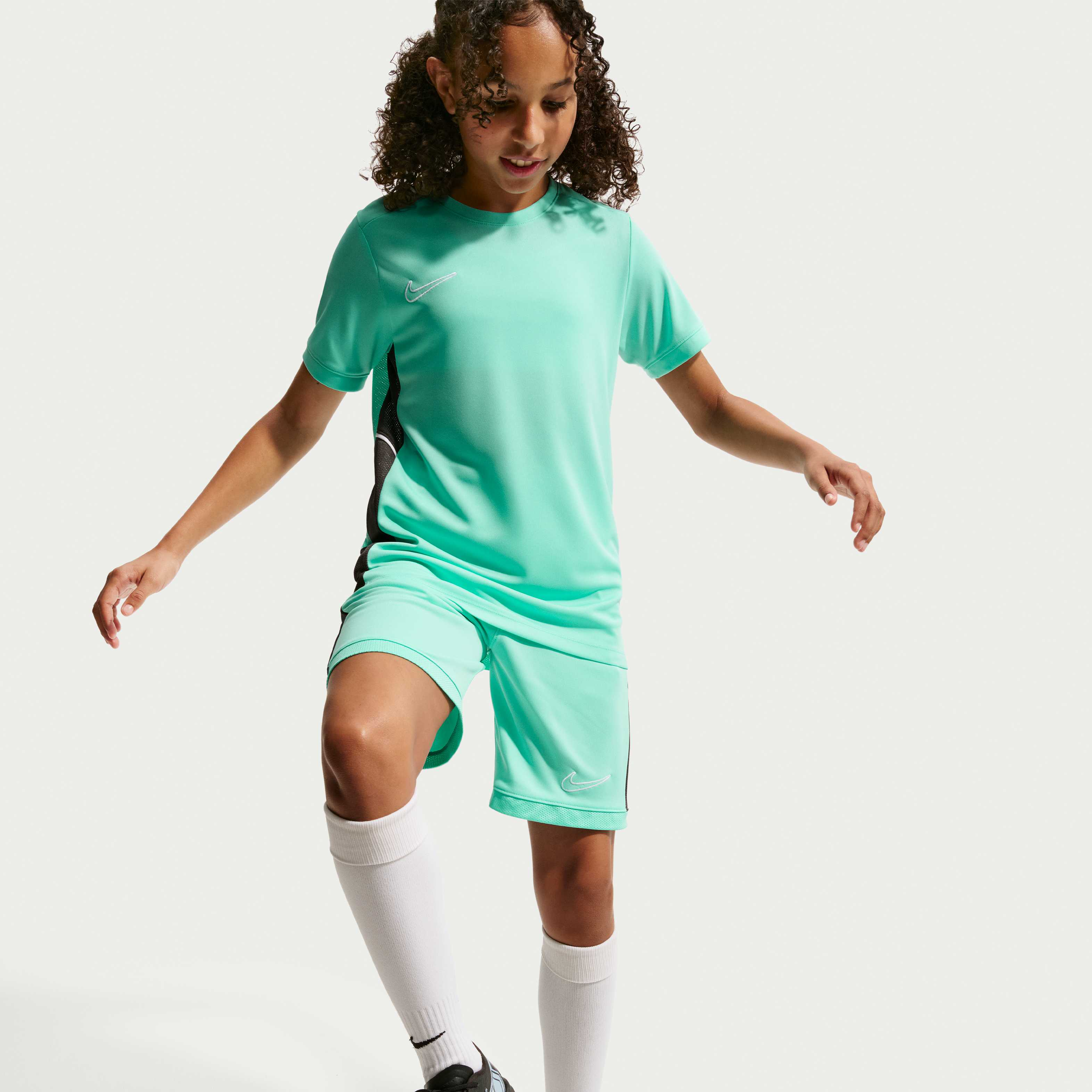 Nike Academy image number 3