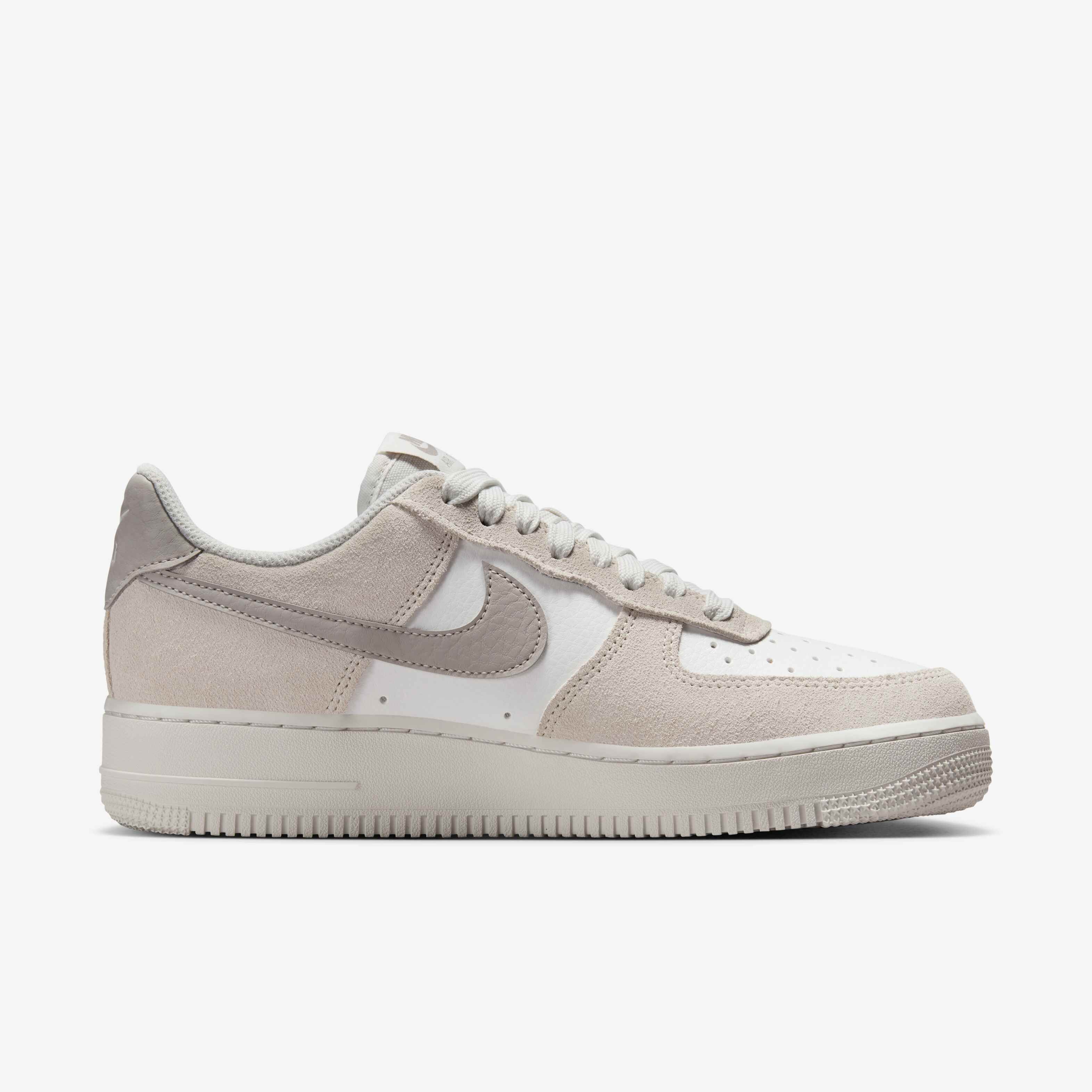 Nike Air Force 1 Low image number 2
