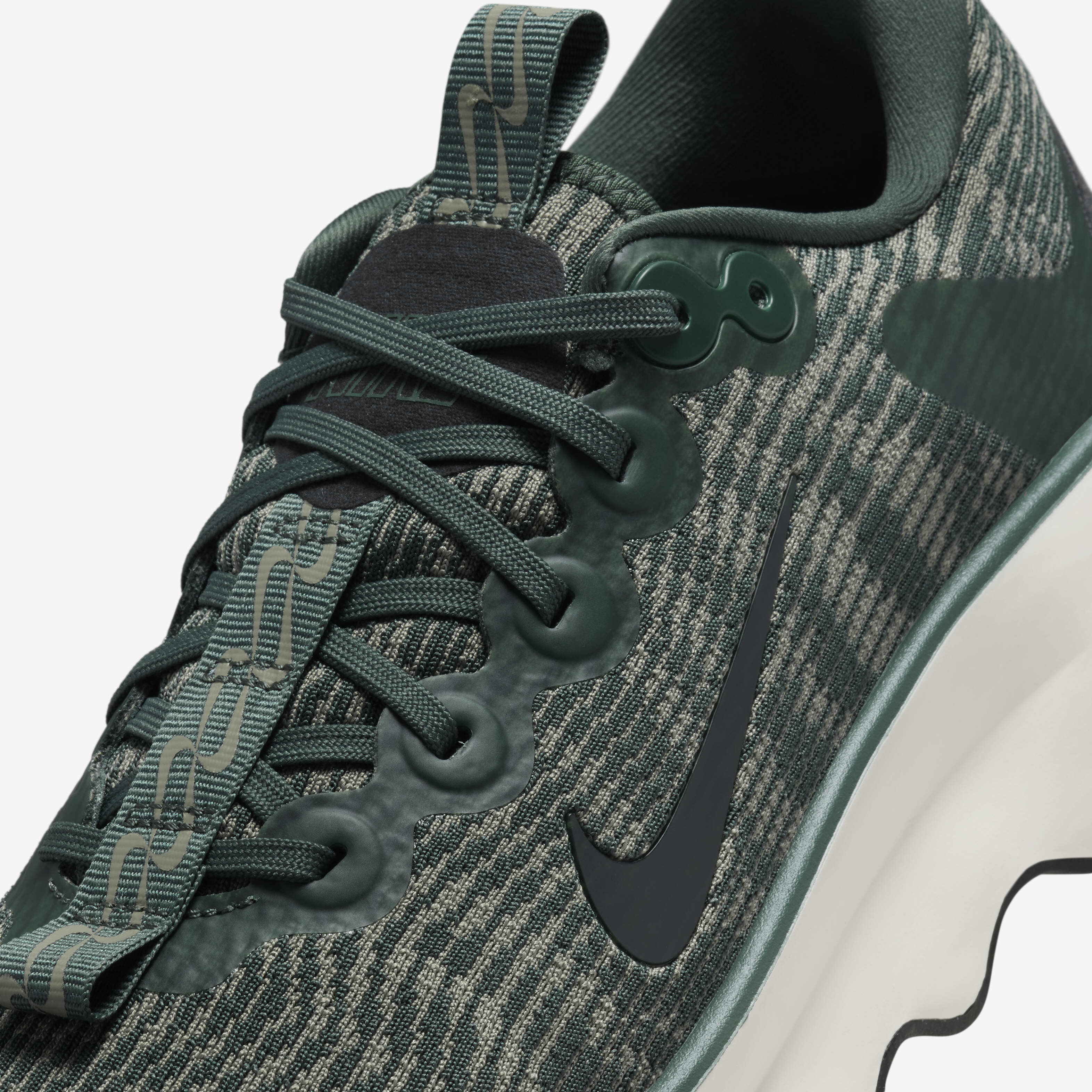 نايكي موتيفا image number 6