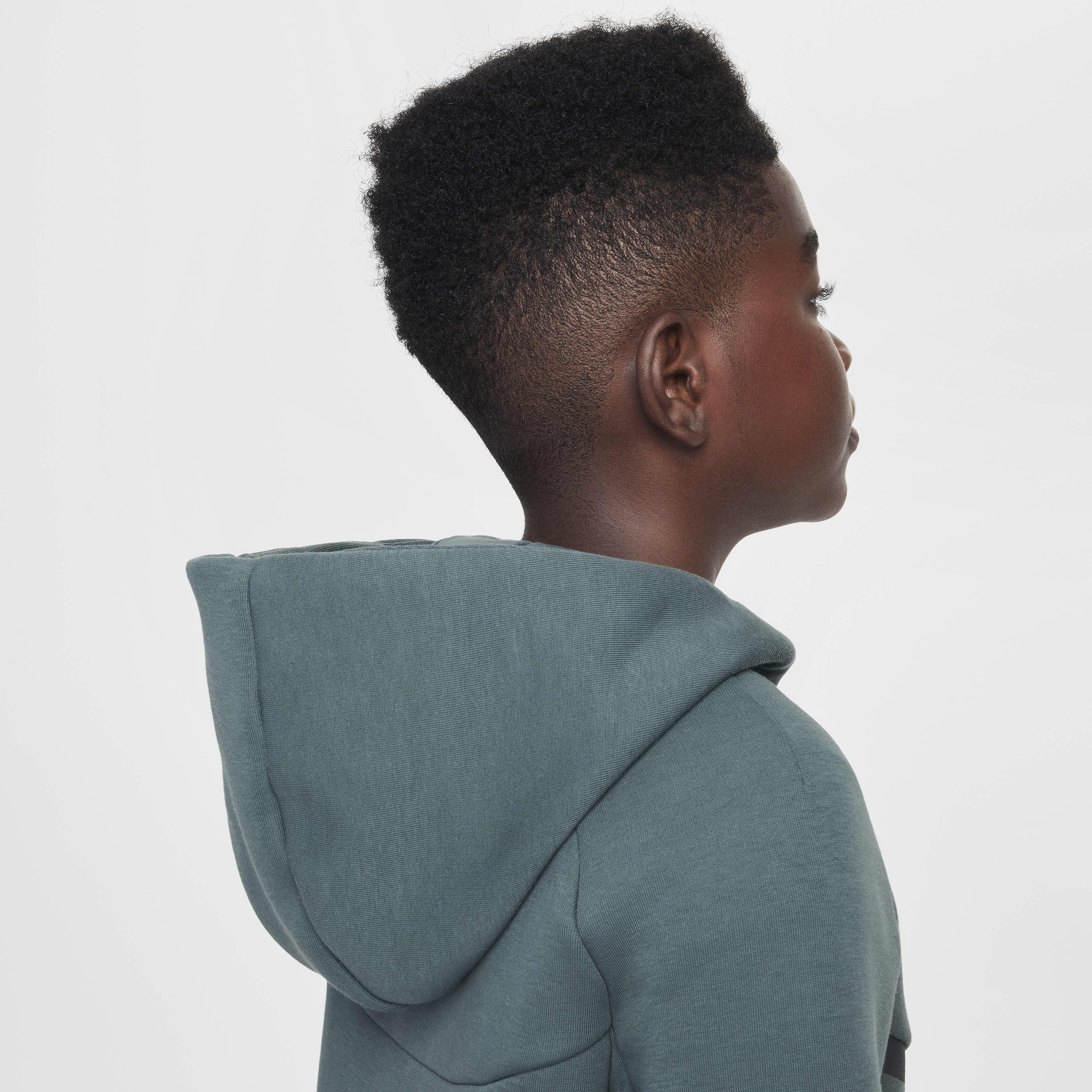 نايكي سبورتسوير تك فليس image number 5