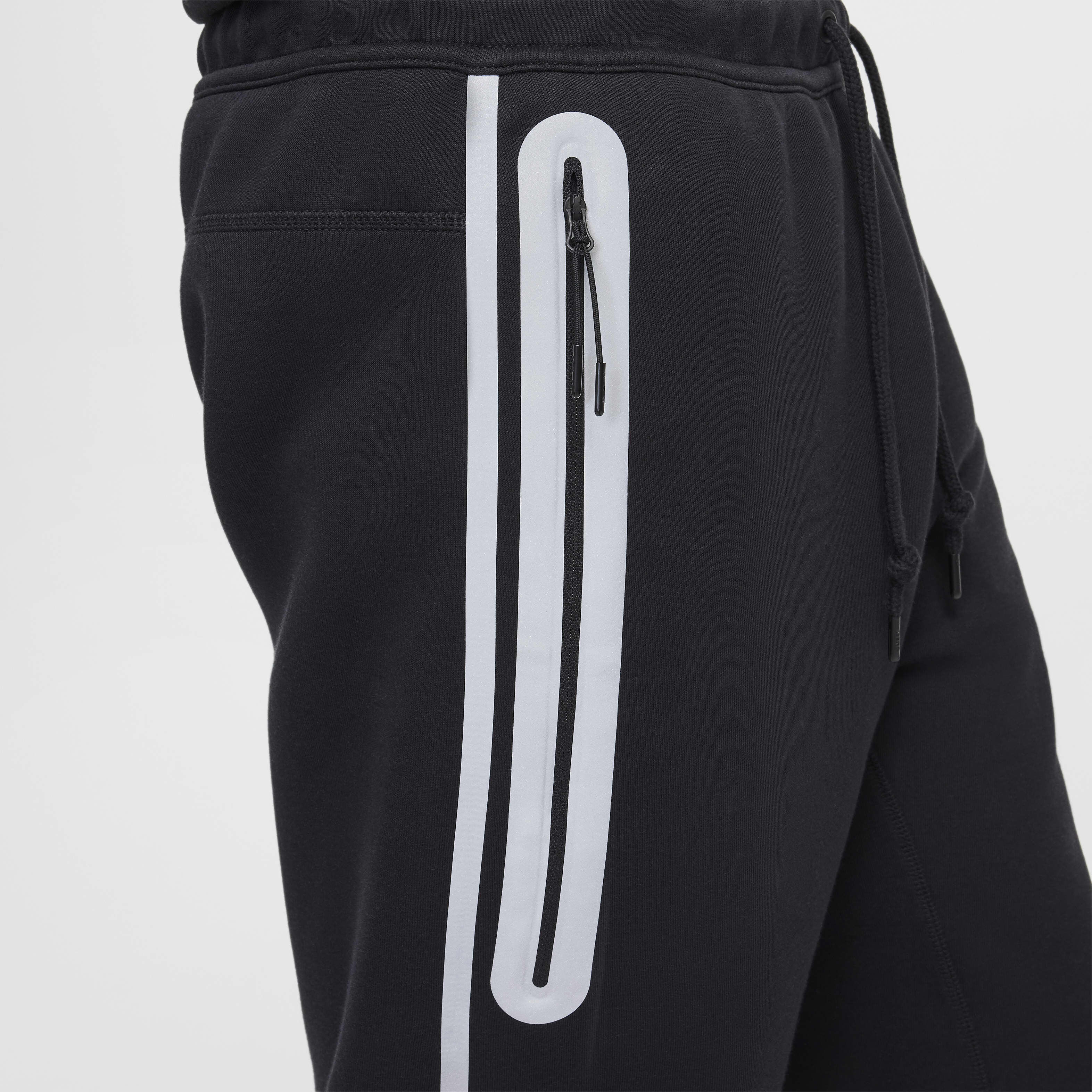 Nike tech joggers black shop