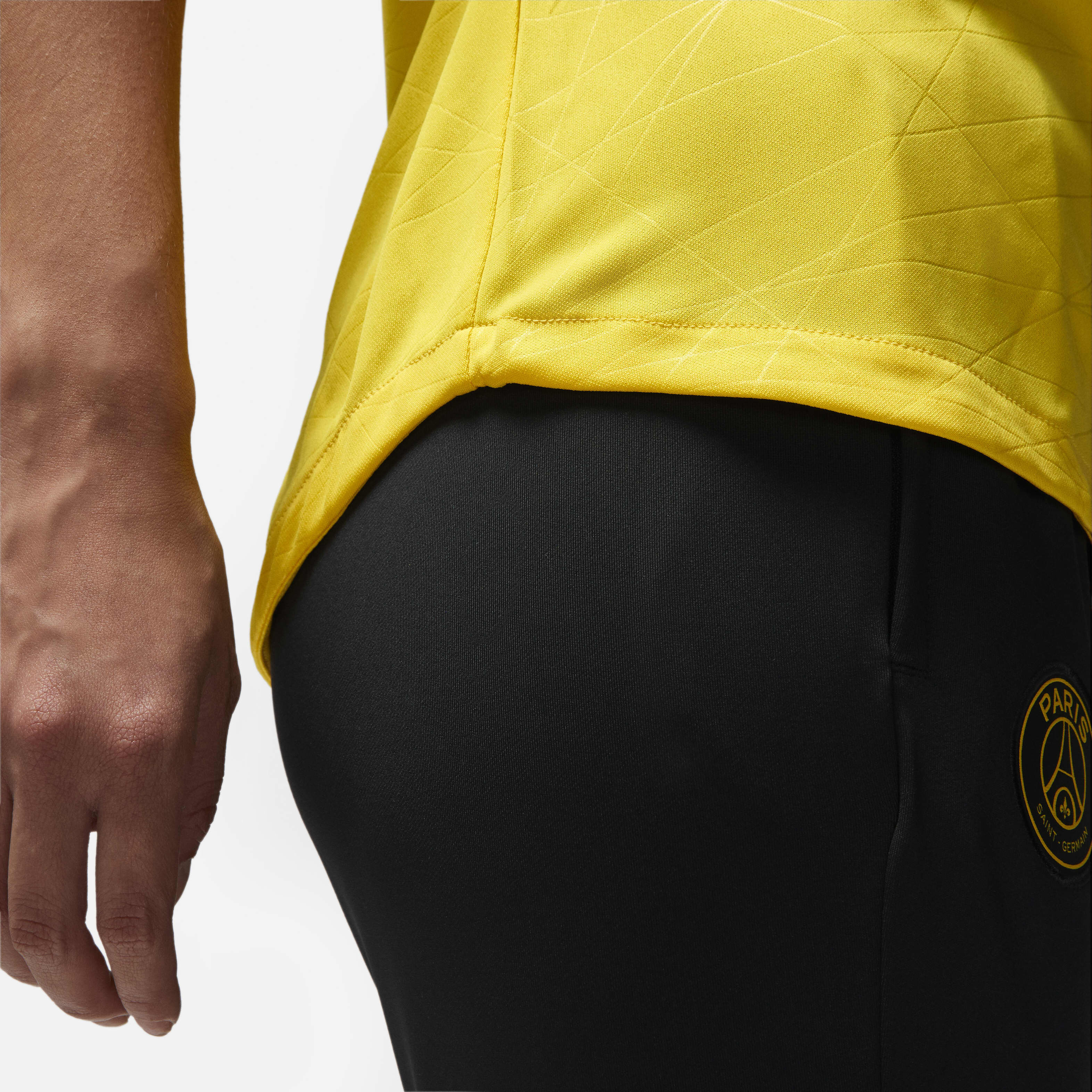 Paris Saint-Germain image number 4