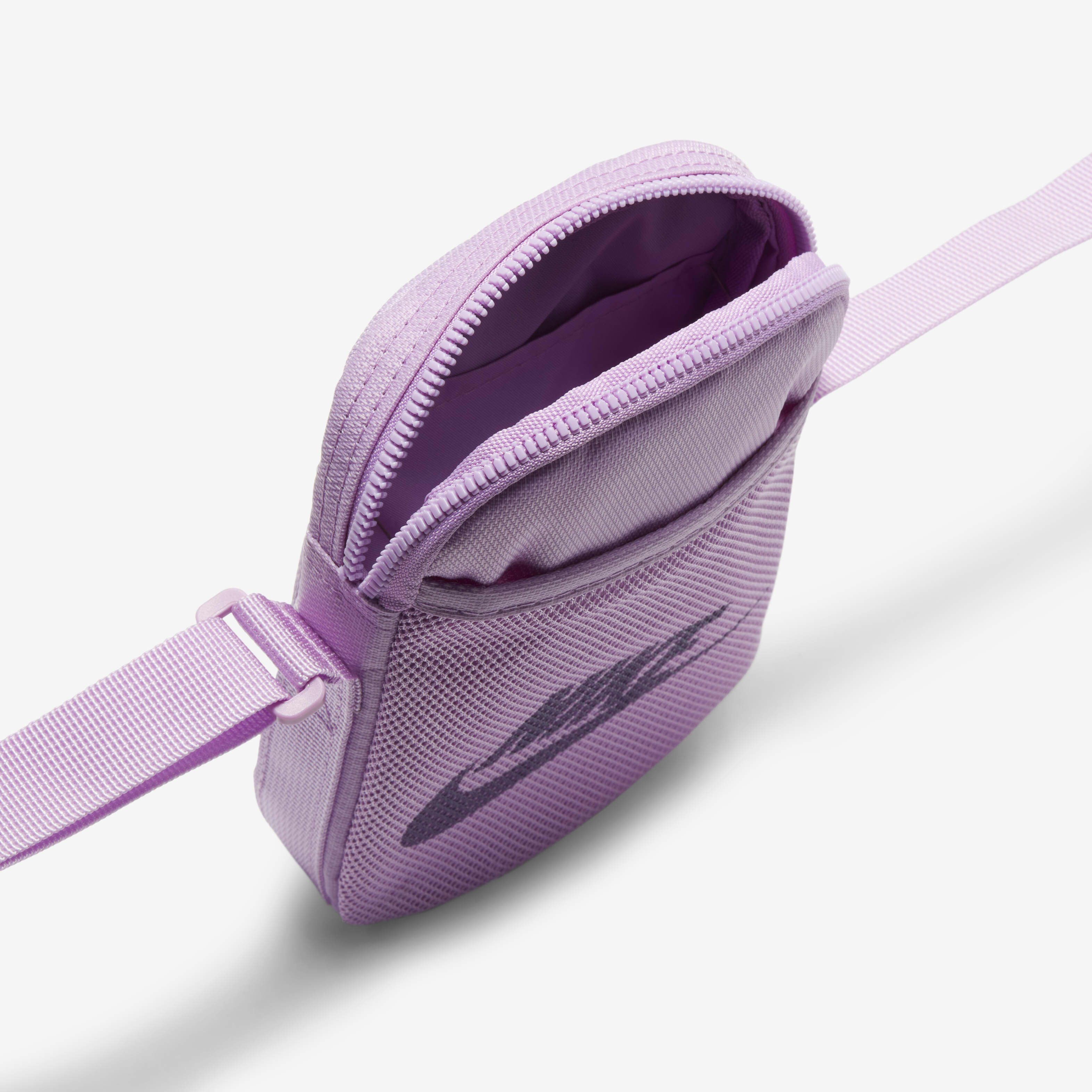 نايكي هيرتدج image number 4