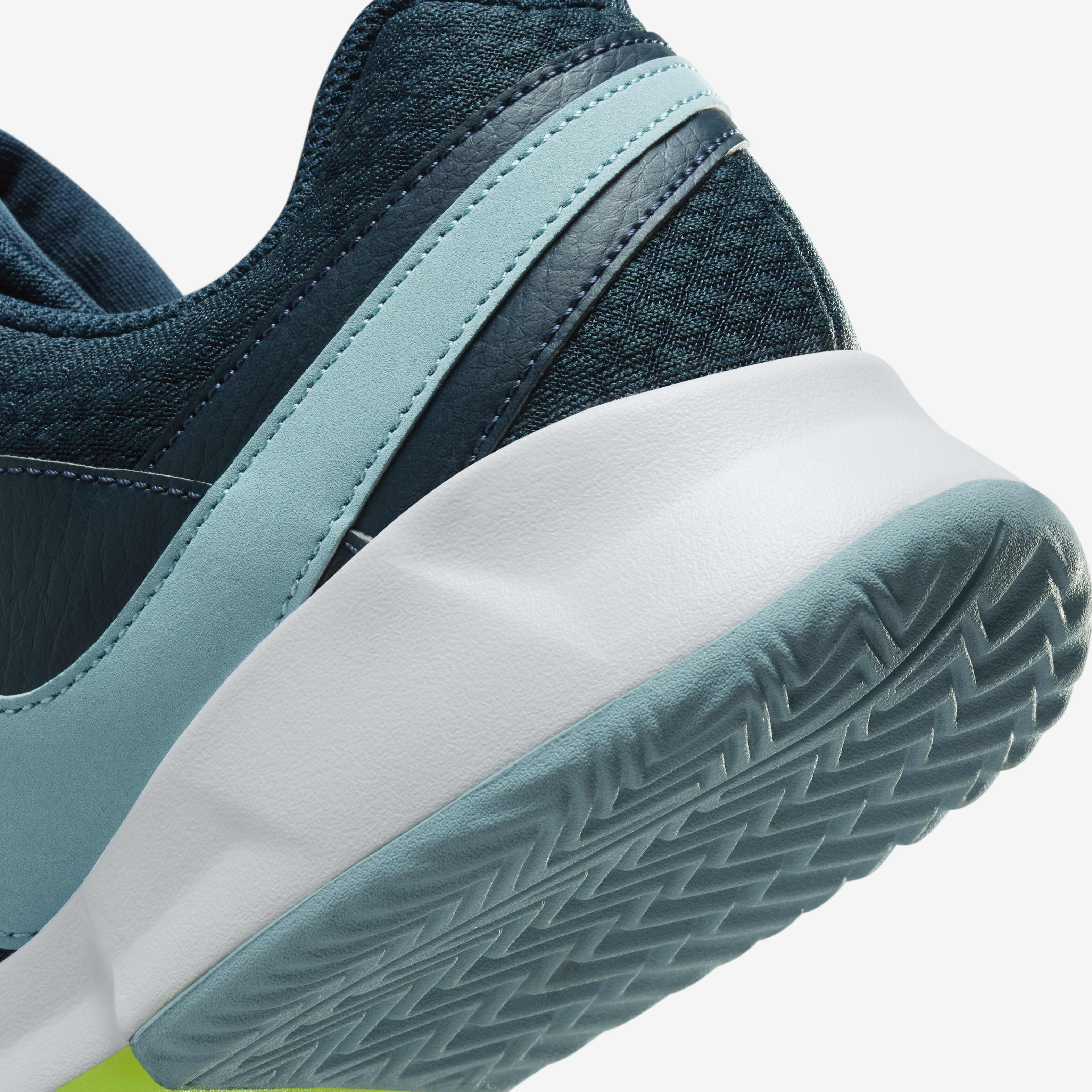 Buy NikeCourt Lite 4 Men's Clay Court Tennis Shoes - Armoury