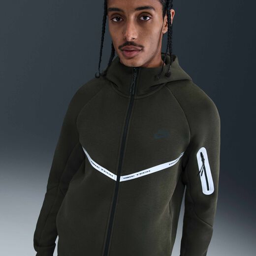 Nike Tech Nike Tech