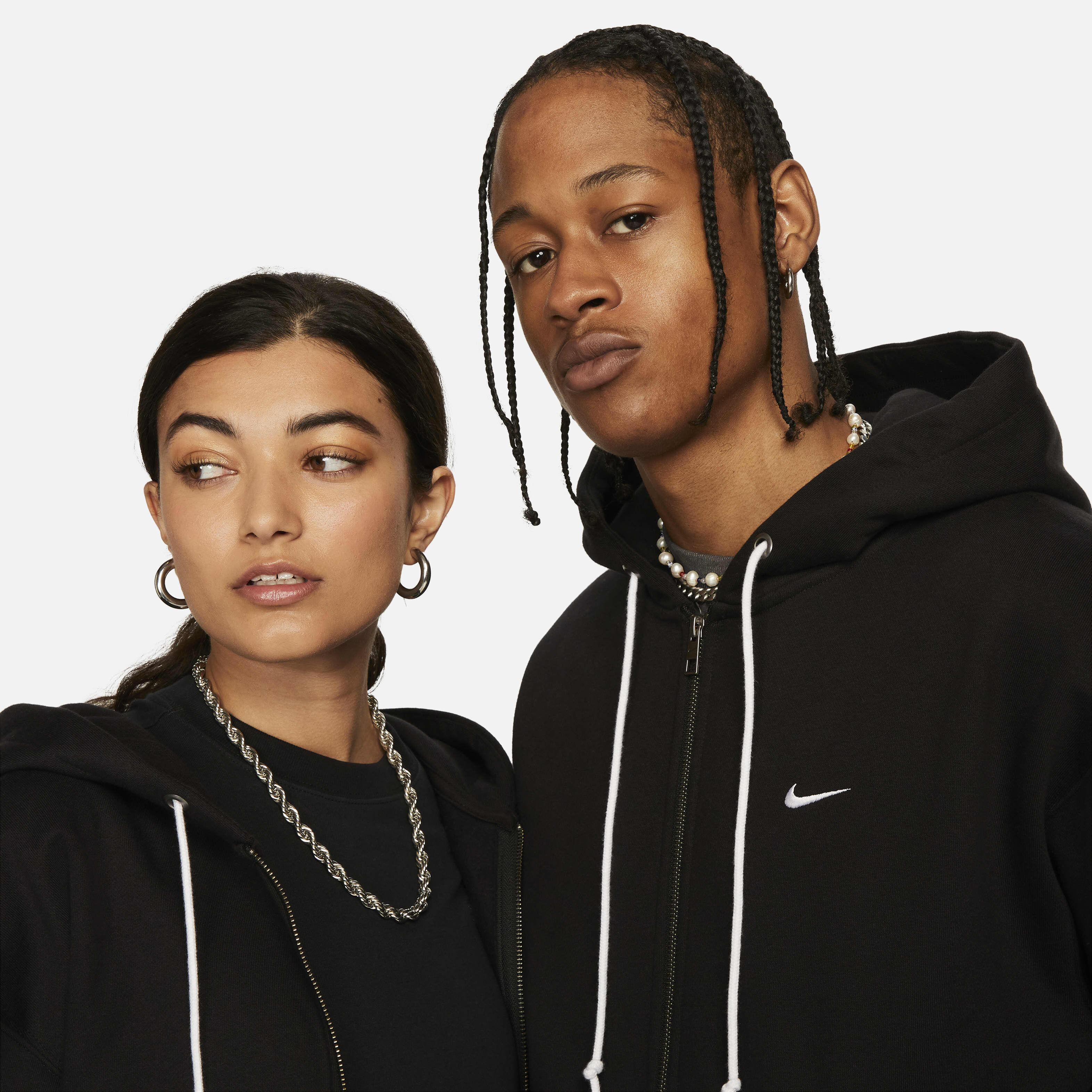 نايكي سولو سووش image number 2