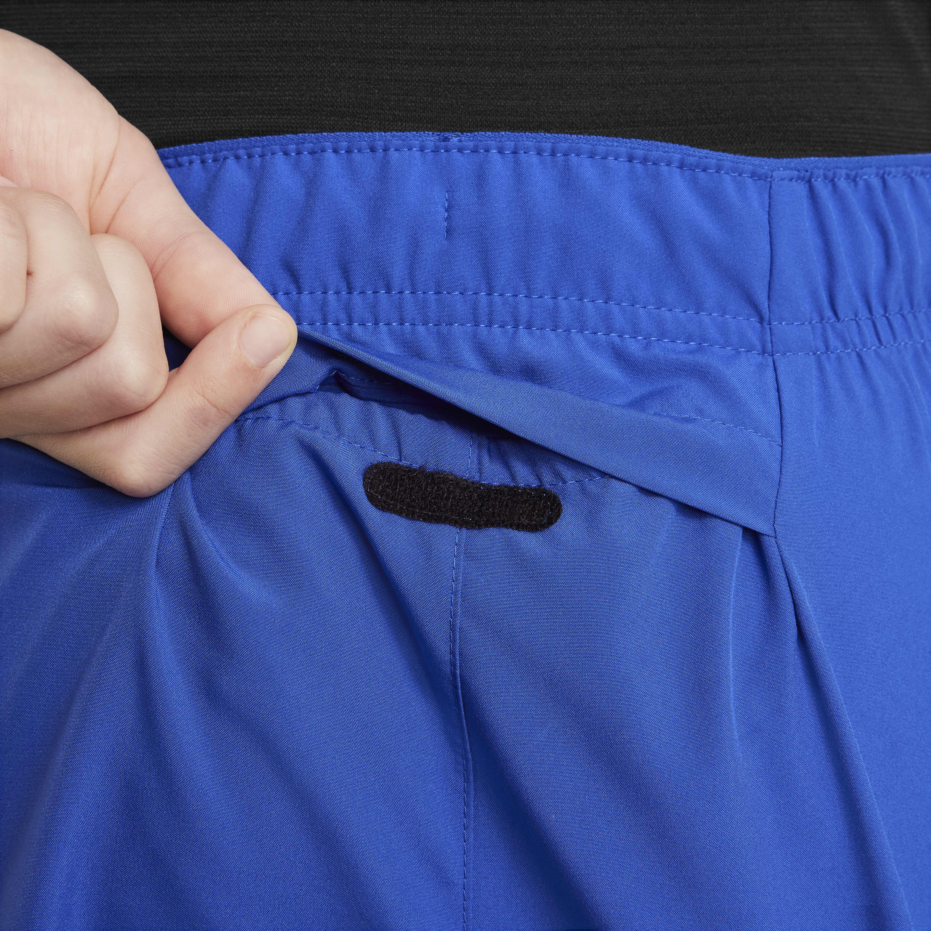 Nike Dri-FIT Challenger image number 5