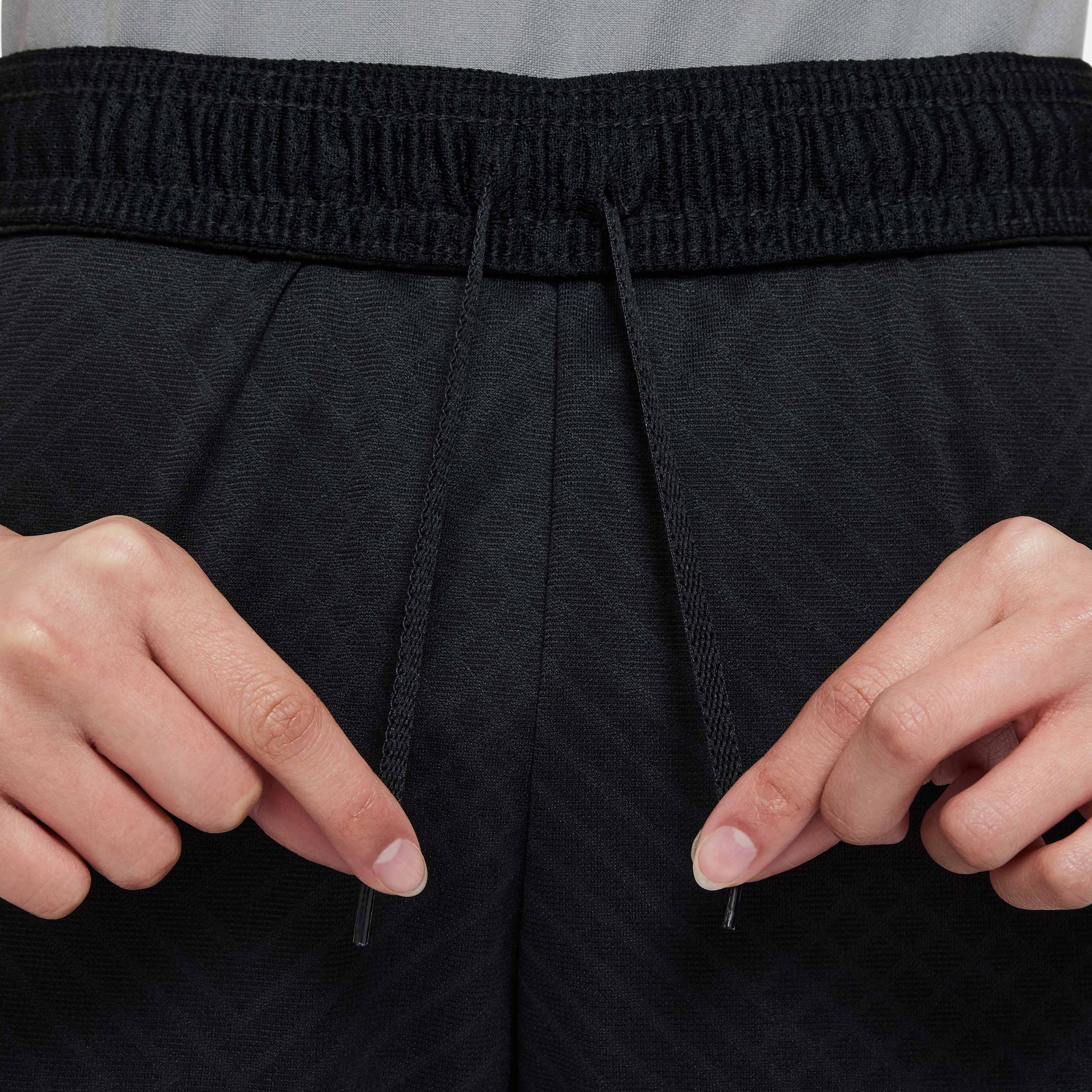 برشلونة سترايك image number 5