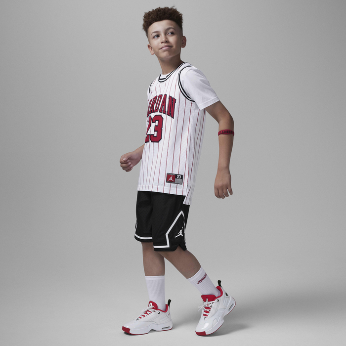 Buy Jordan Max Aura Older Kids' Shoes White/Black/Gym Red