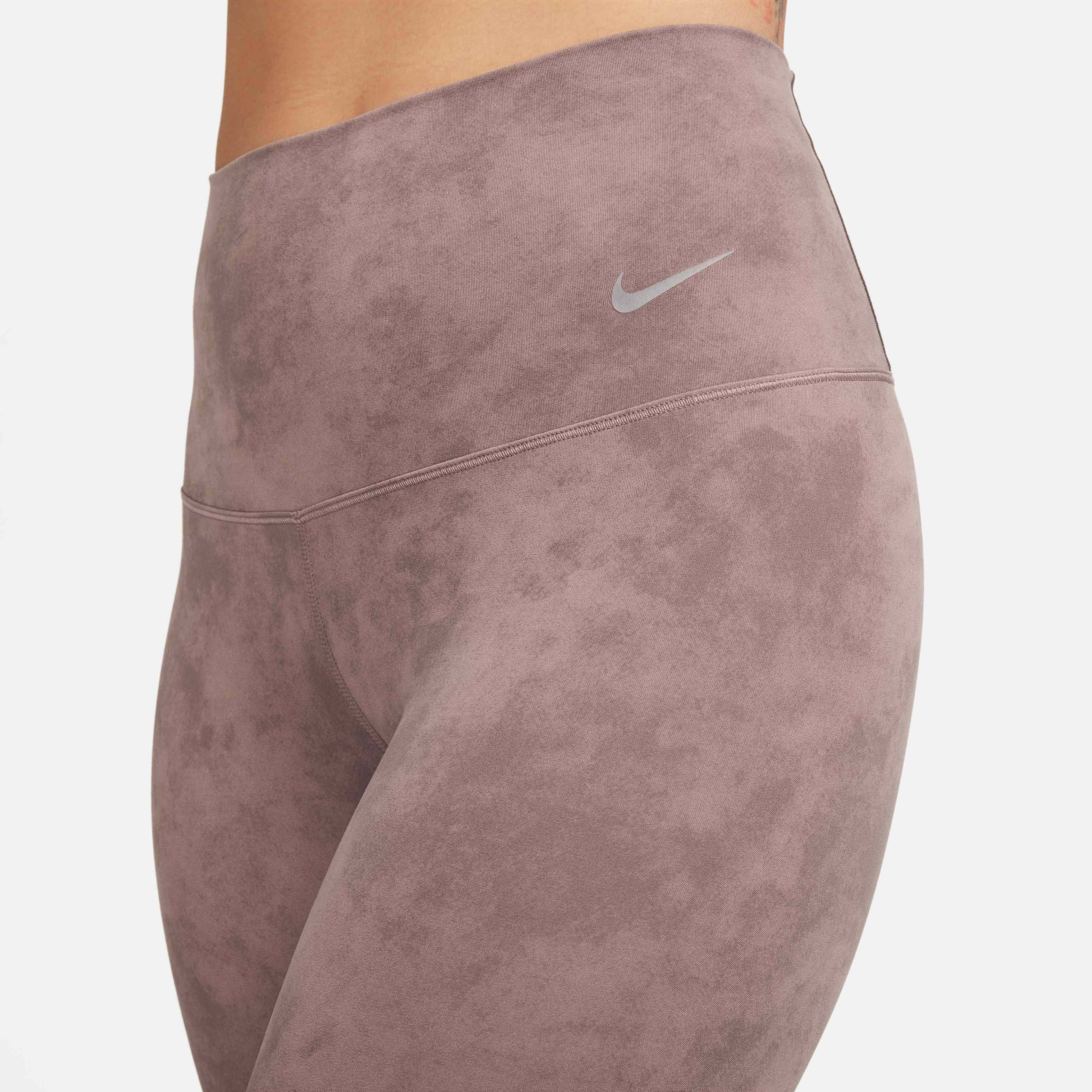 نايكي زينفي تاي-داي image number 3