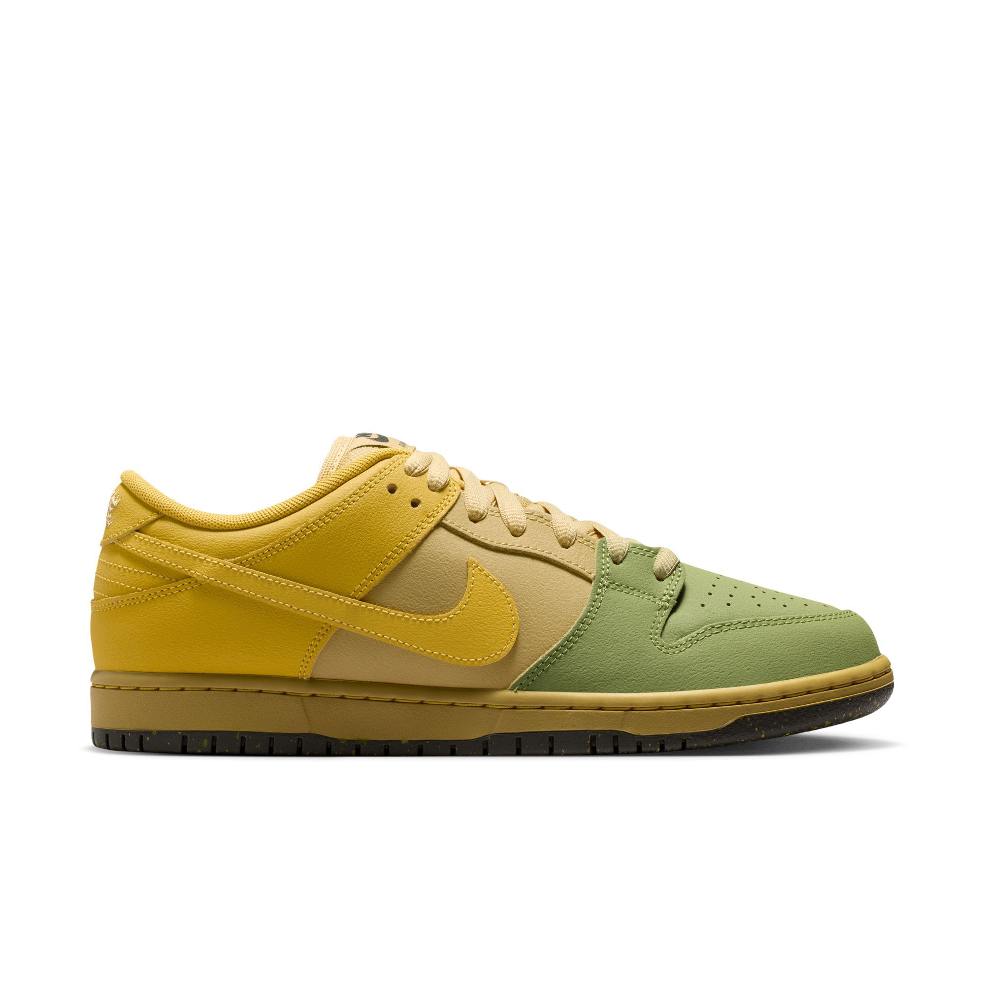 Nike SB Dunk Low Pro image number 6
