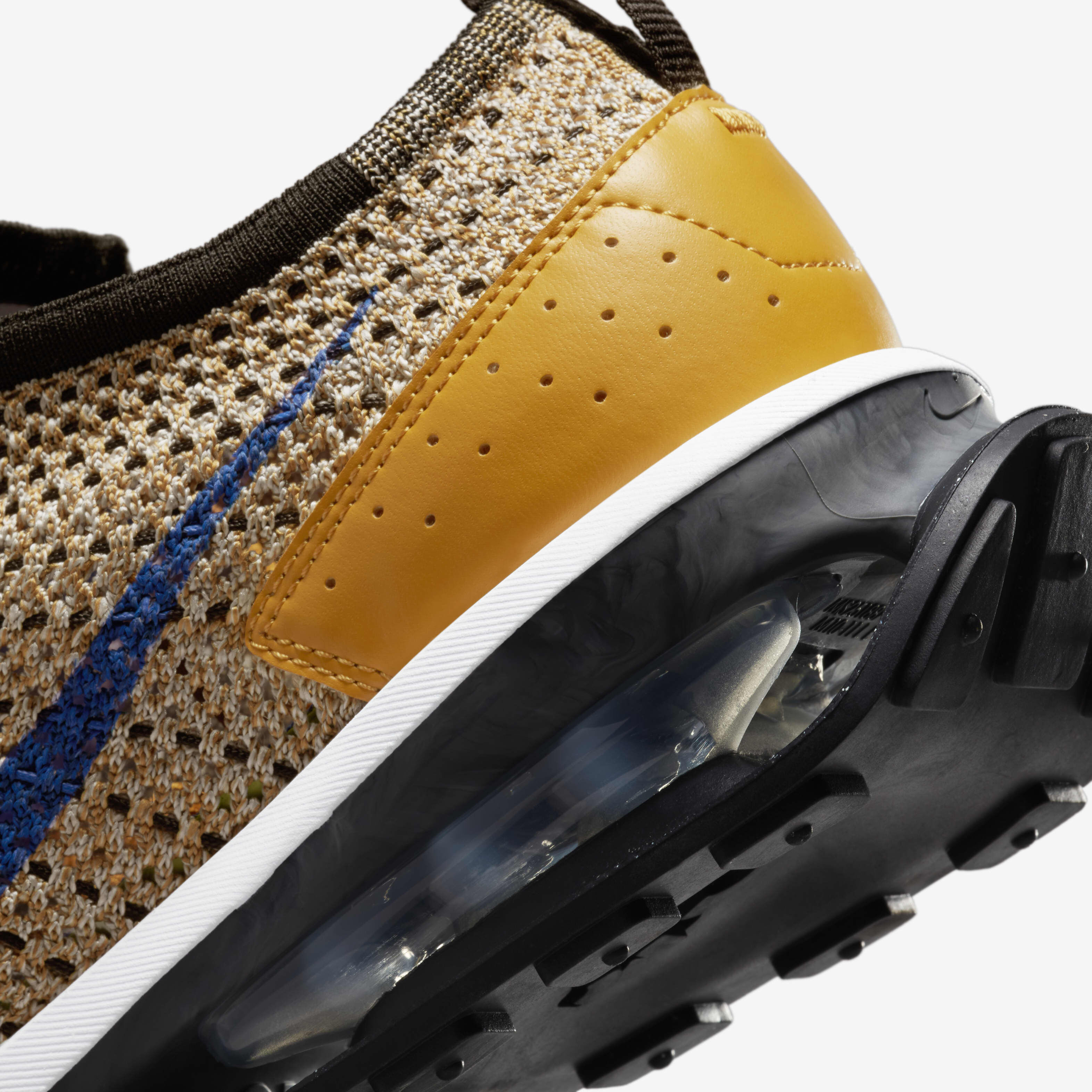 Nike Air Max Flyknit Racer Next Nature image number 8