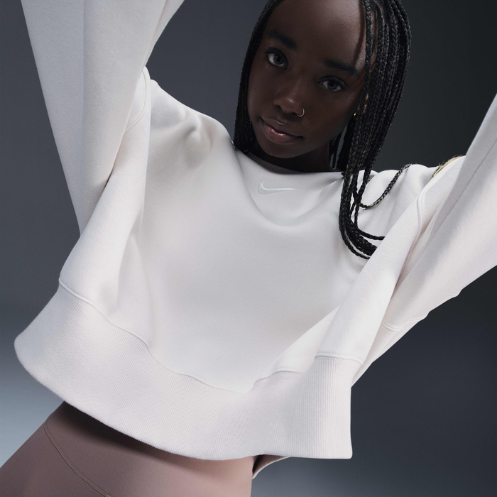 نايكي سبورتسوير فينيكس فليس image number 0 نايكي سبورتسوير فينيكس فليس image number 0