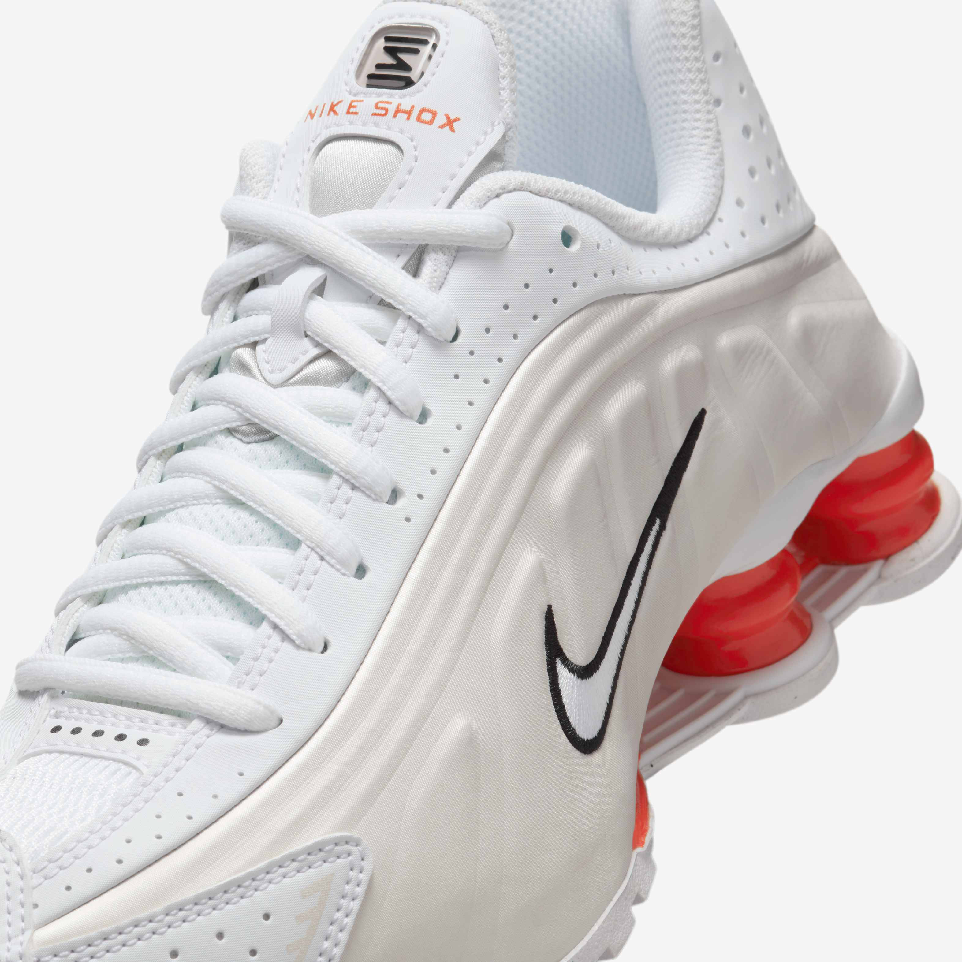 Nike Shox R4 image number 6