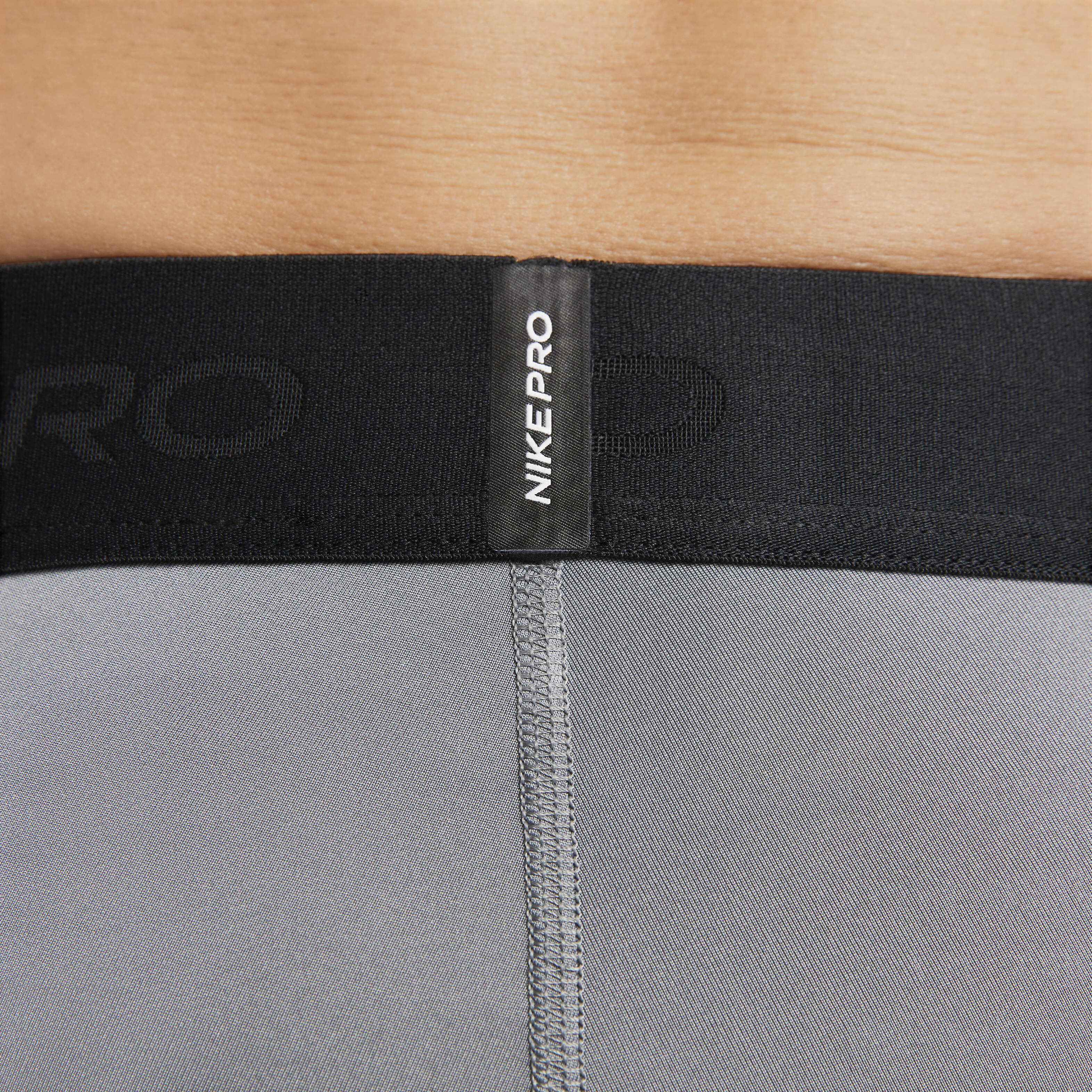 Nike Pro image number 5