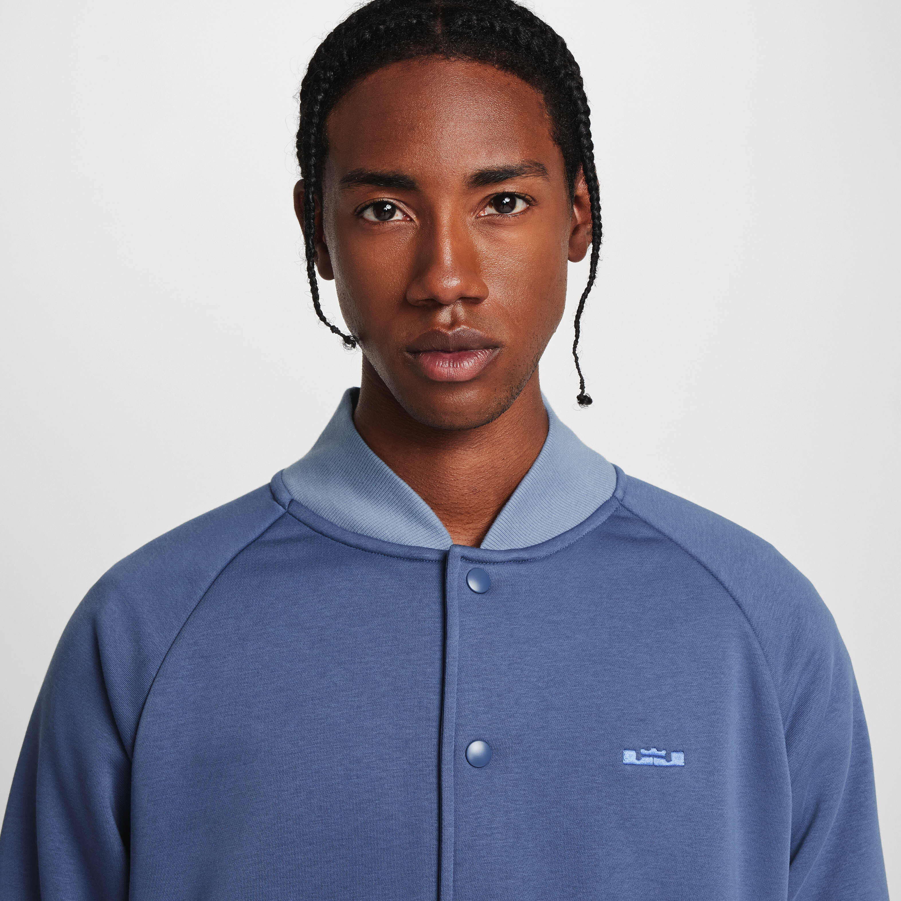 LeBron Standard Issue image number 2